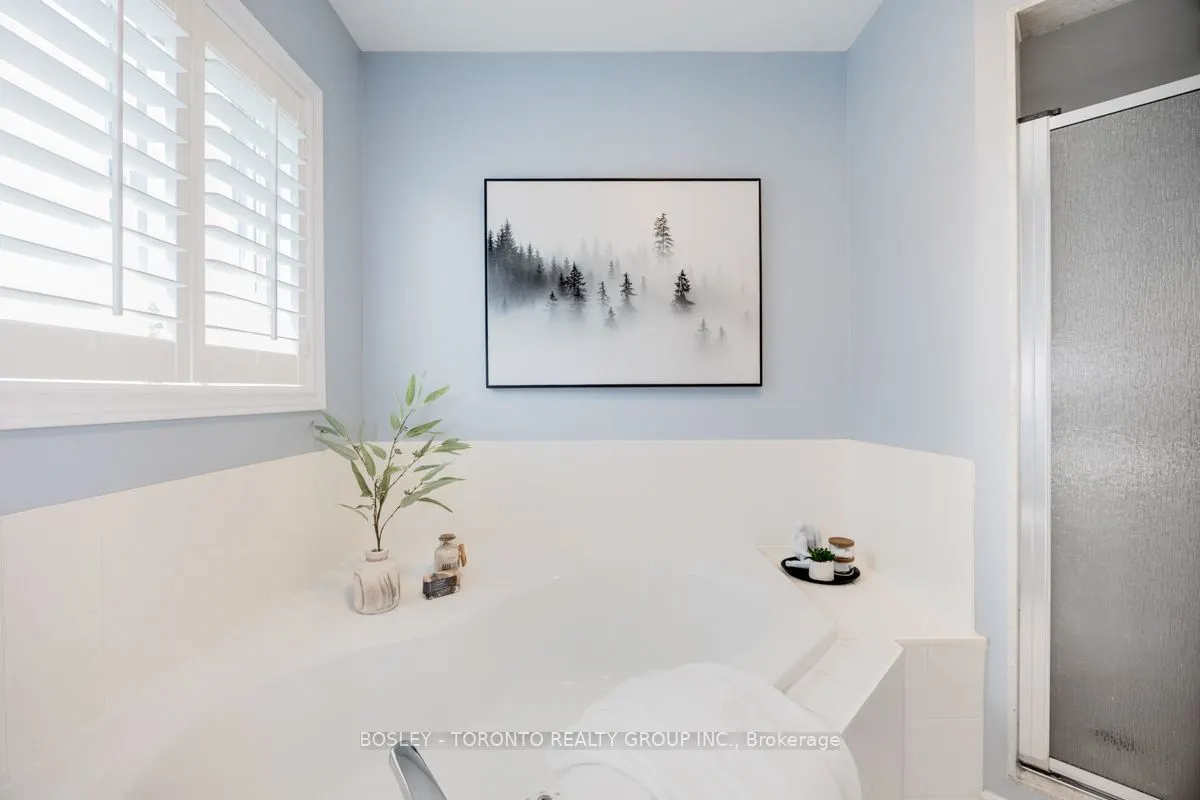 5682 Passion Flower Boulevard N