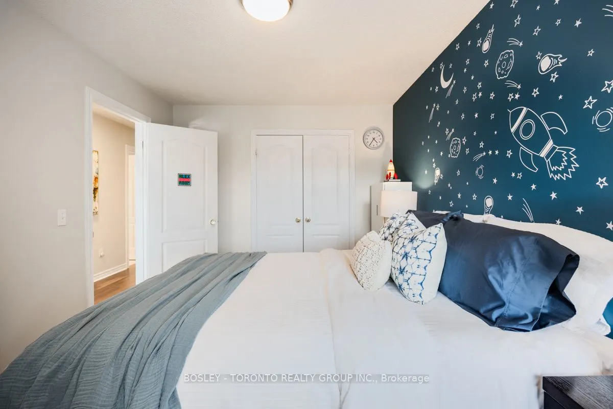 5682 Passion Flower Boulevard N