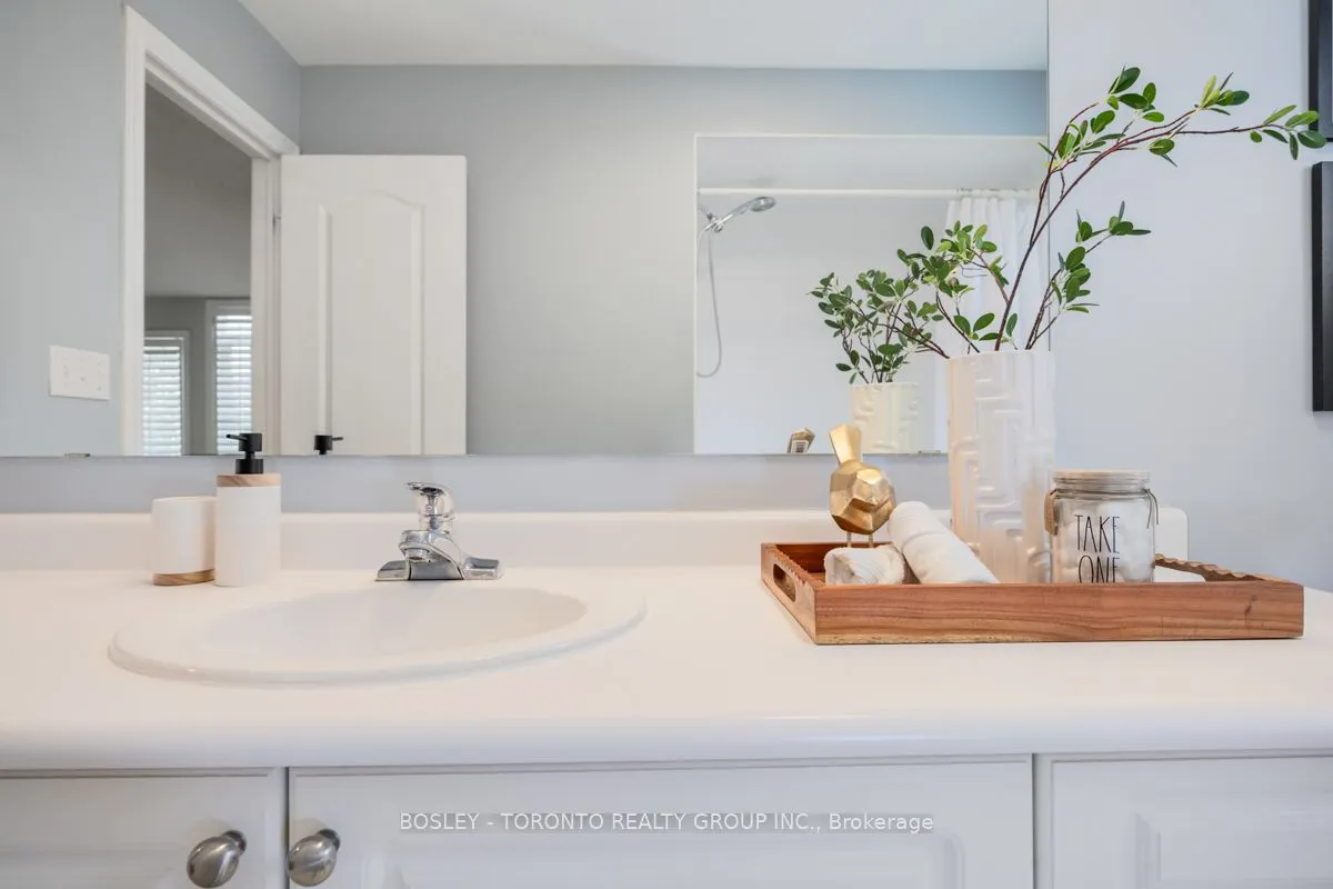 5682 Passion Flower Boulevard N