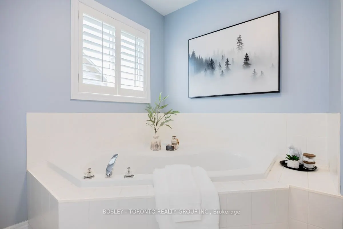 5682 Passion Flower Boulevard N