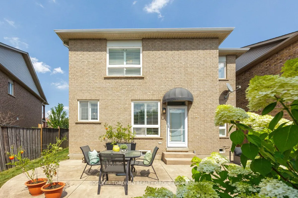 5682 Passion Flower Boulevard N