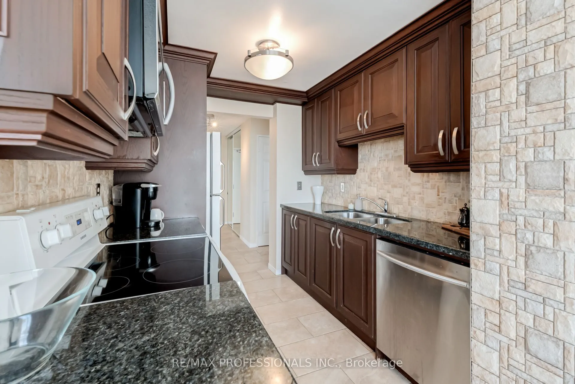 700 Constellation Drive, #1703