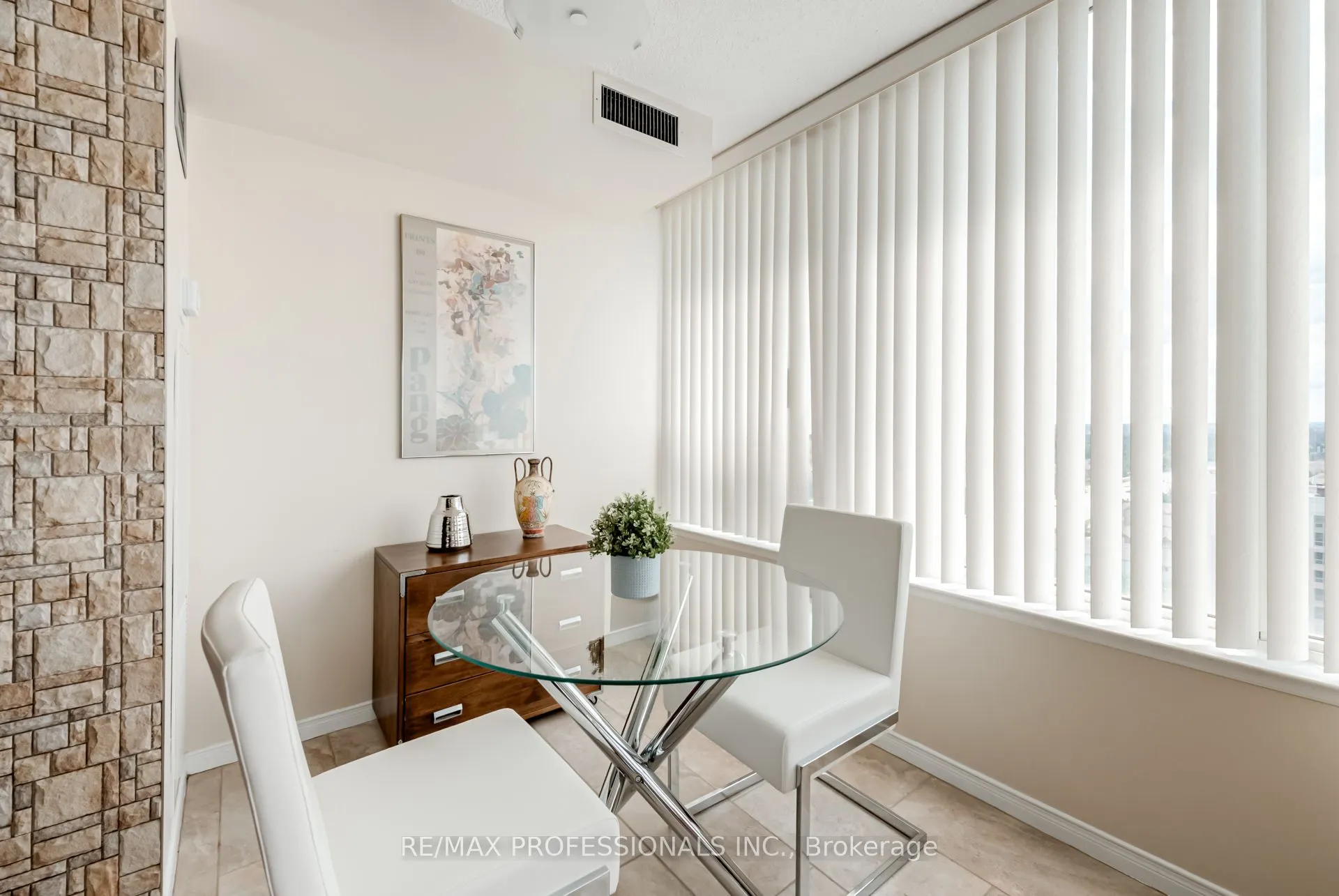 700 Constellation Drive, #1703