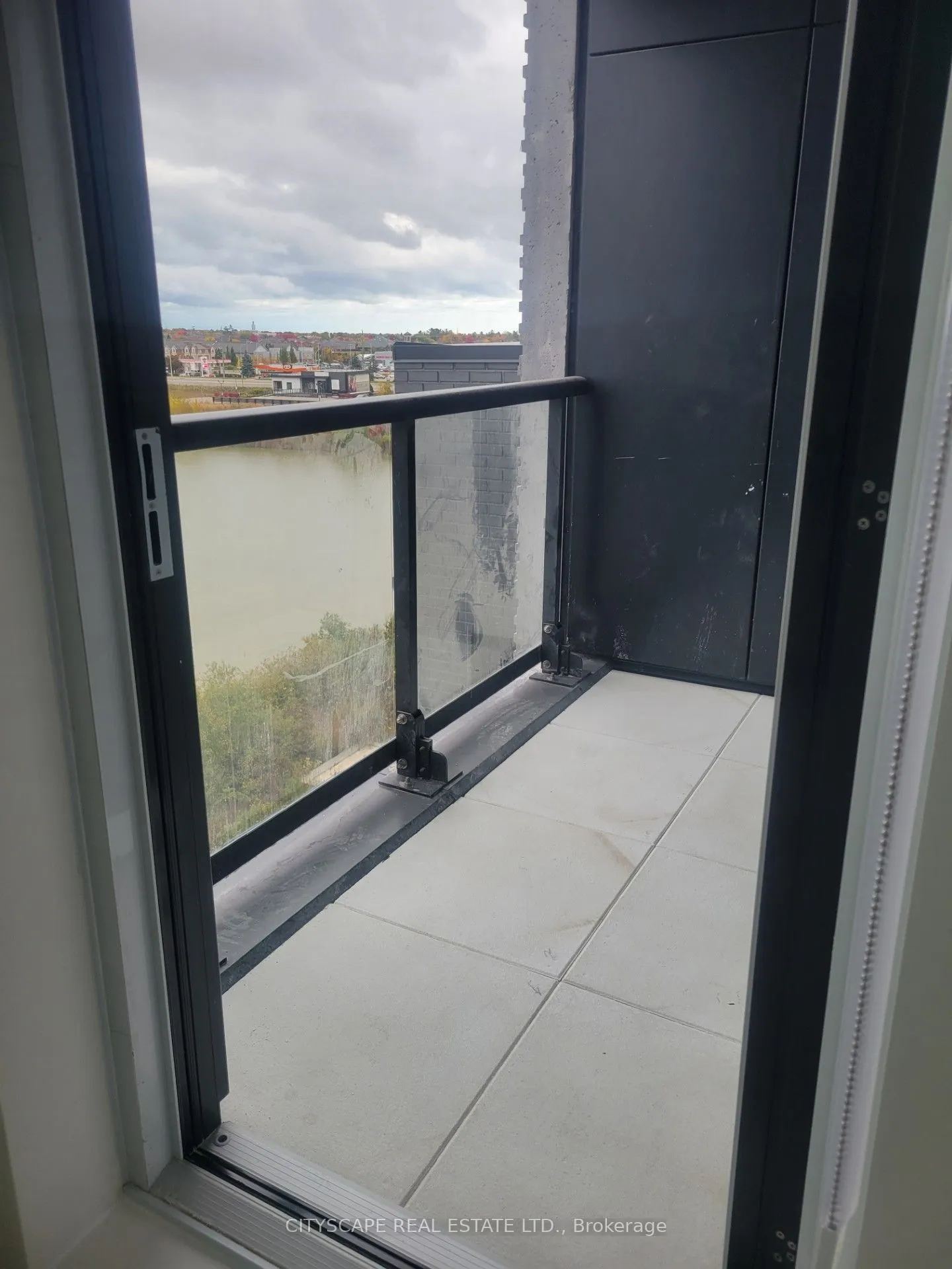 3071 Trafalgar Road, #603