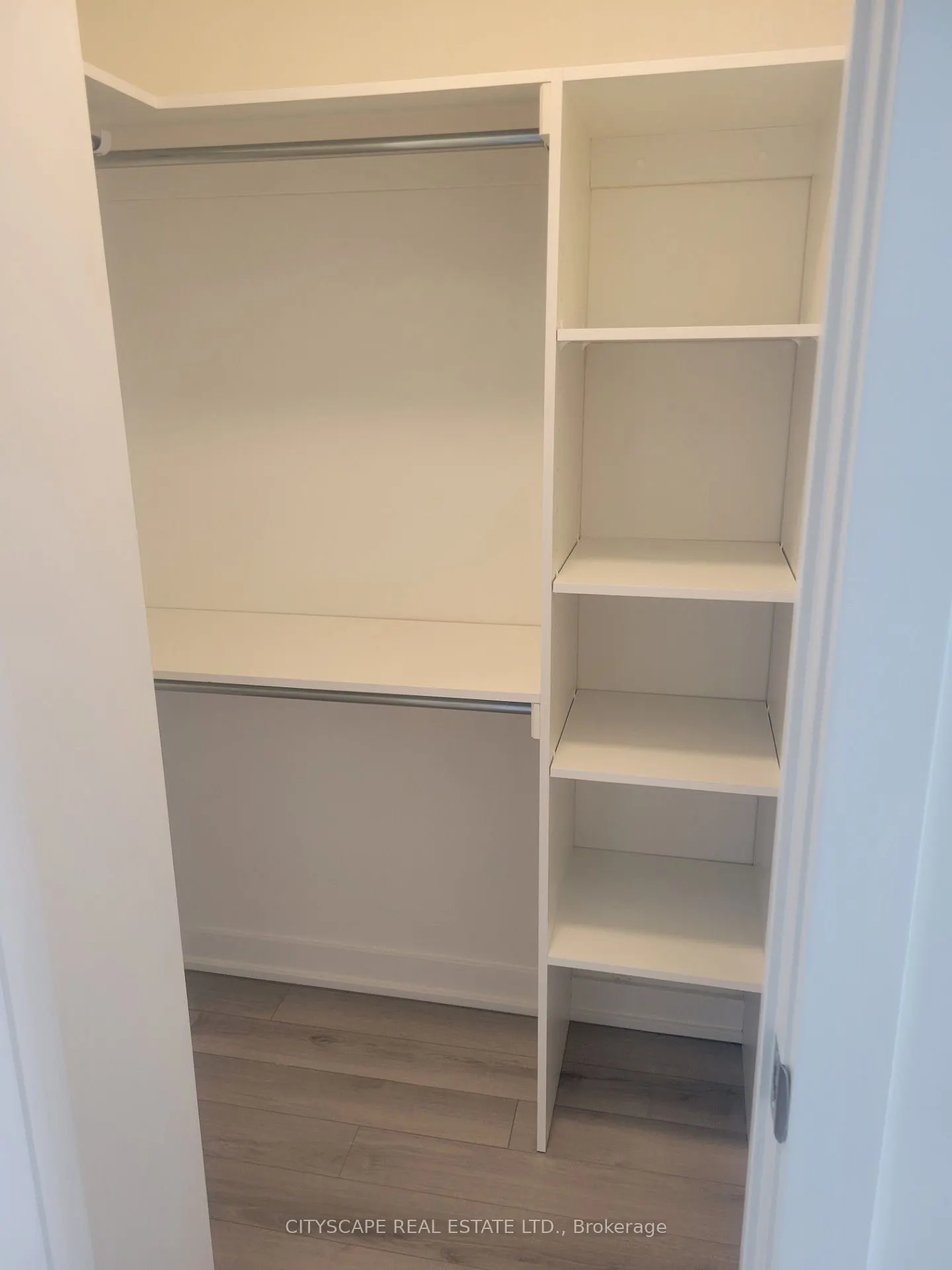 3071 Trafalgar Road, #603