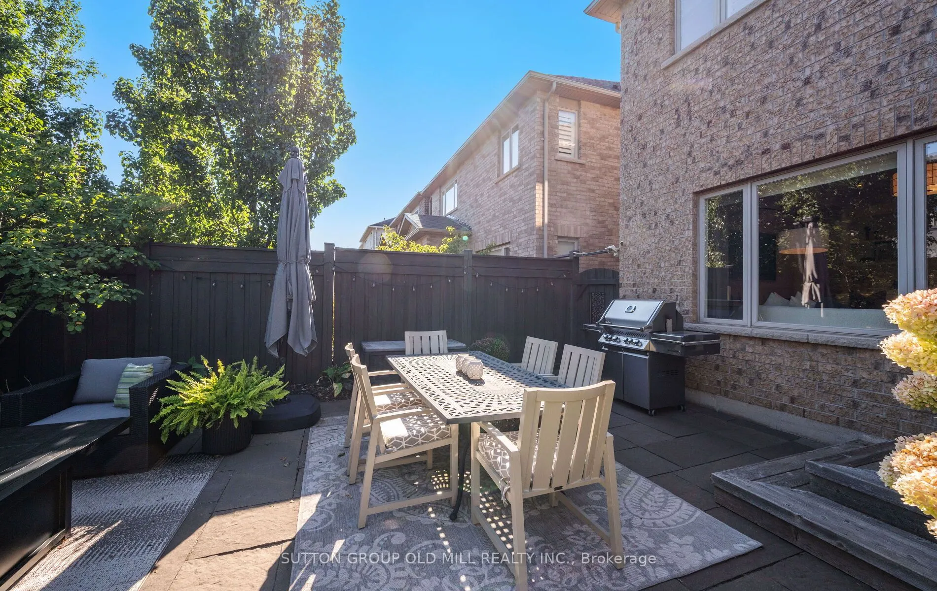 3304 Stalybridge Drive