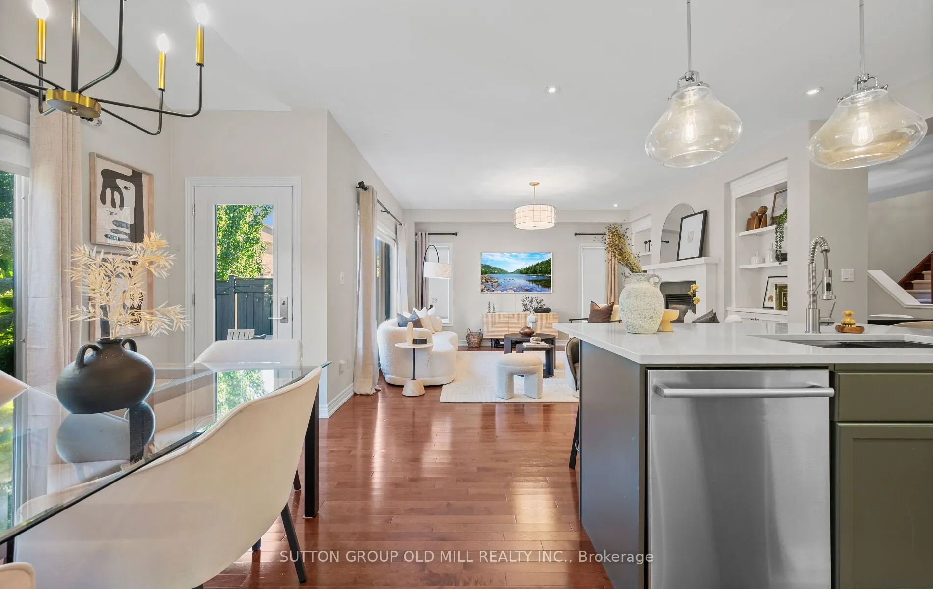 3304 Stalybridge Drive