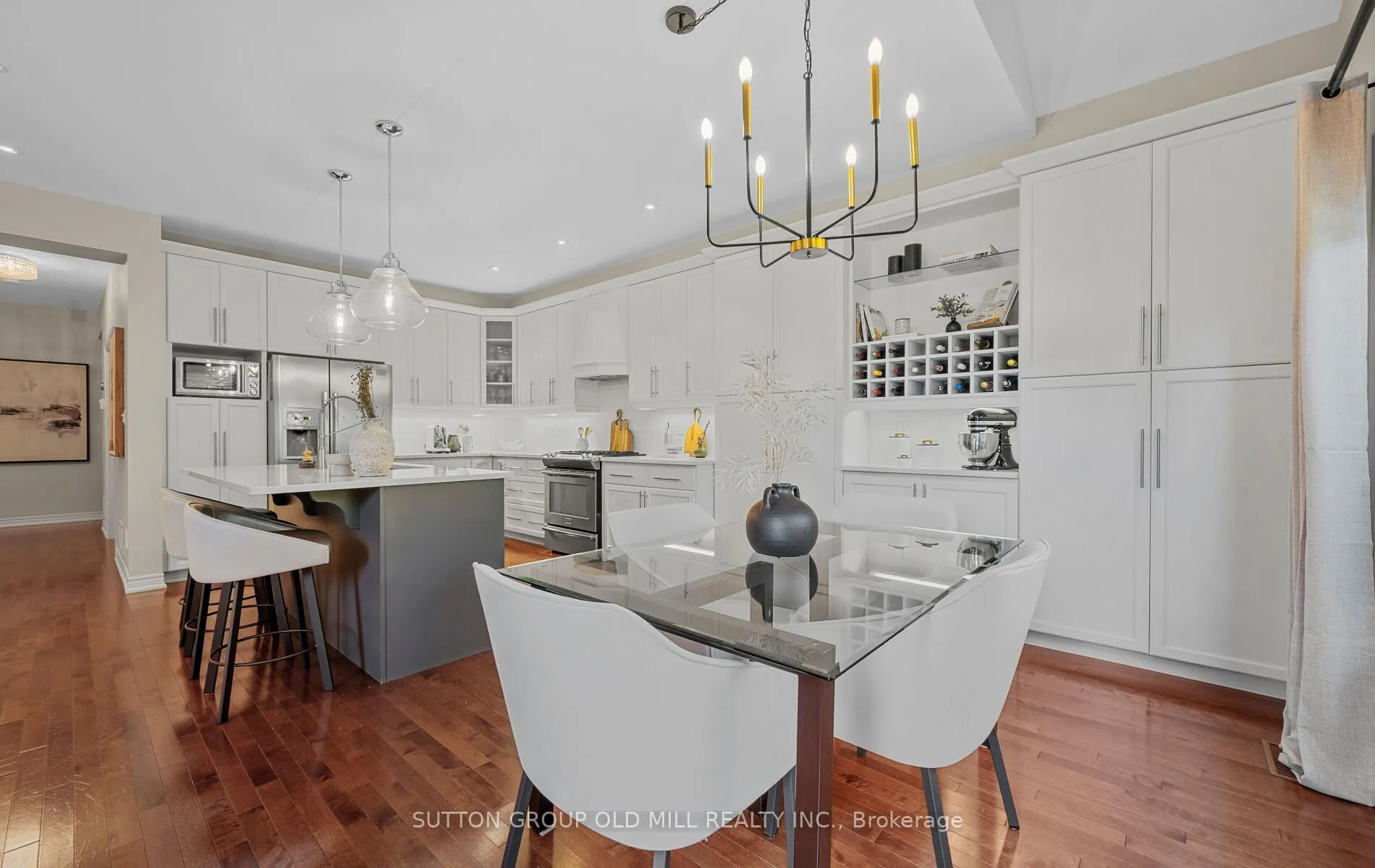 3304 Stalybridge Drive