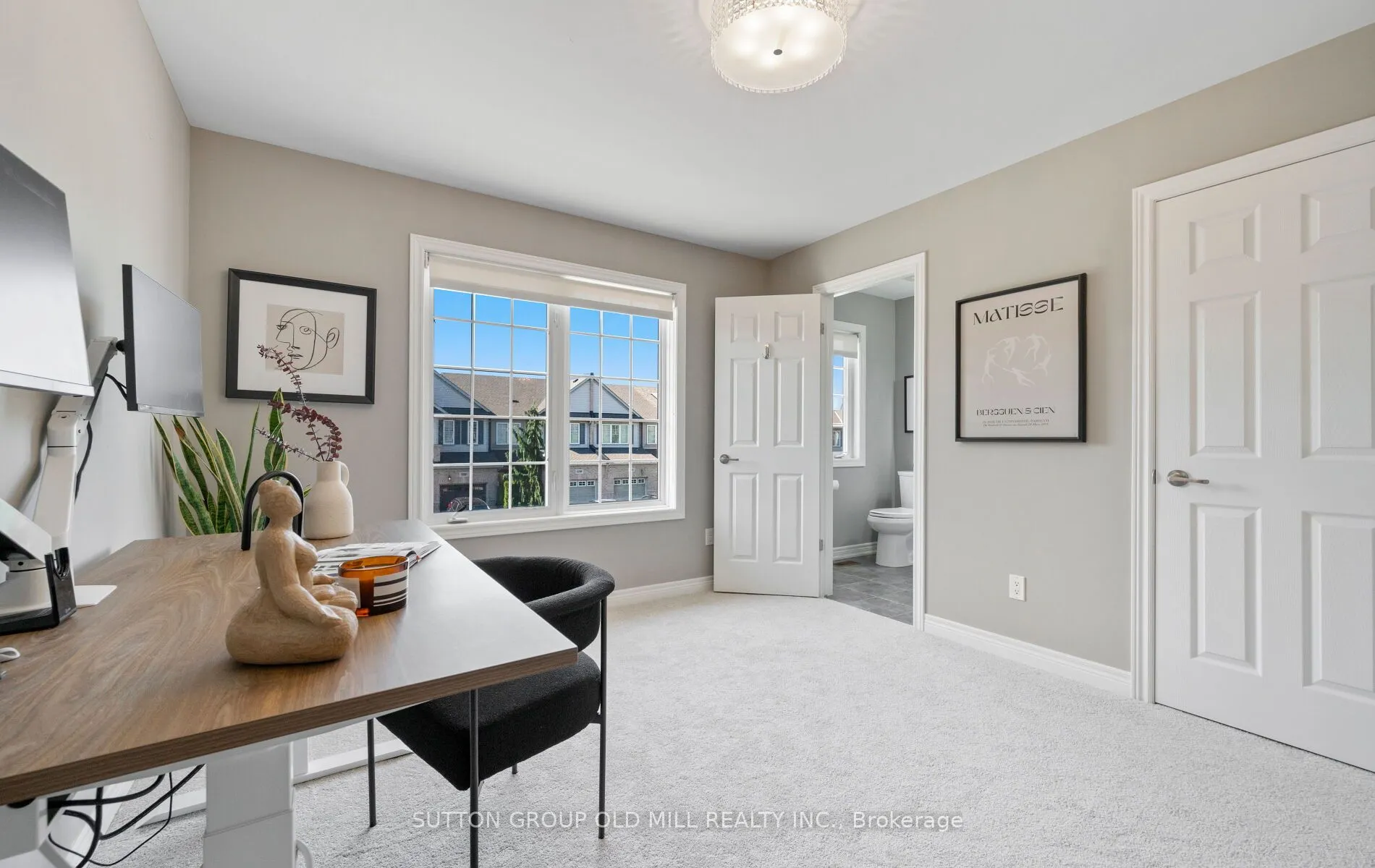 3304 Stalybridge Drive