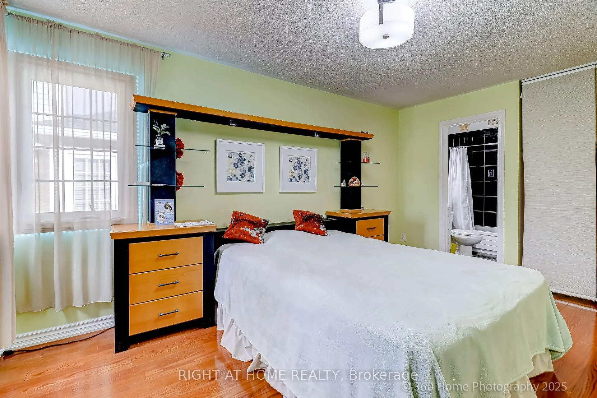 32 Heathcliffe Square, #45