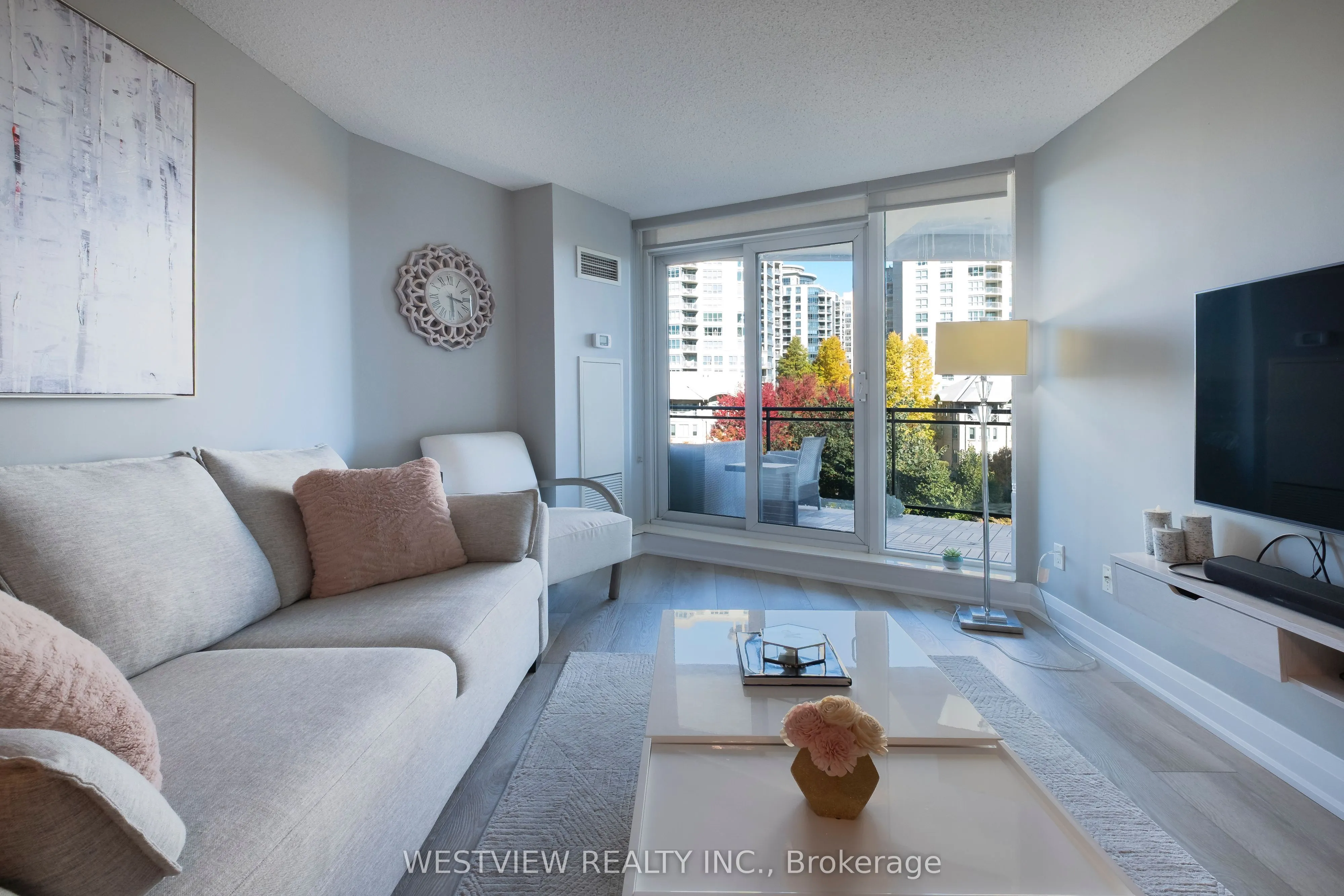 2119 Lake Shore Boulevard W, #413