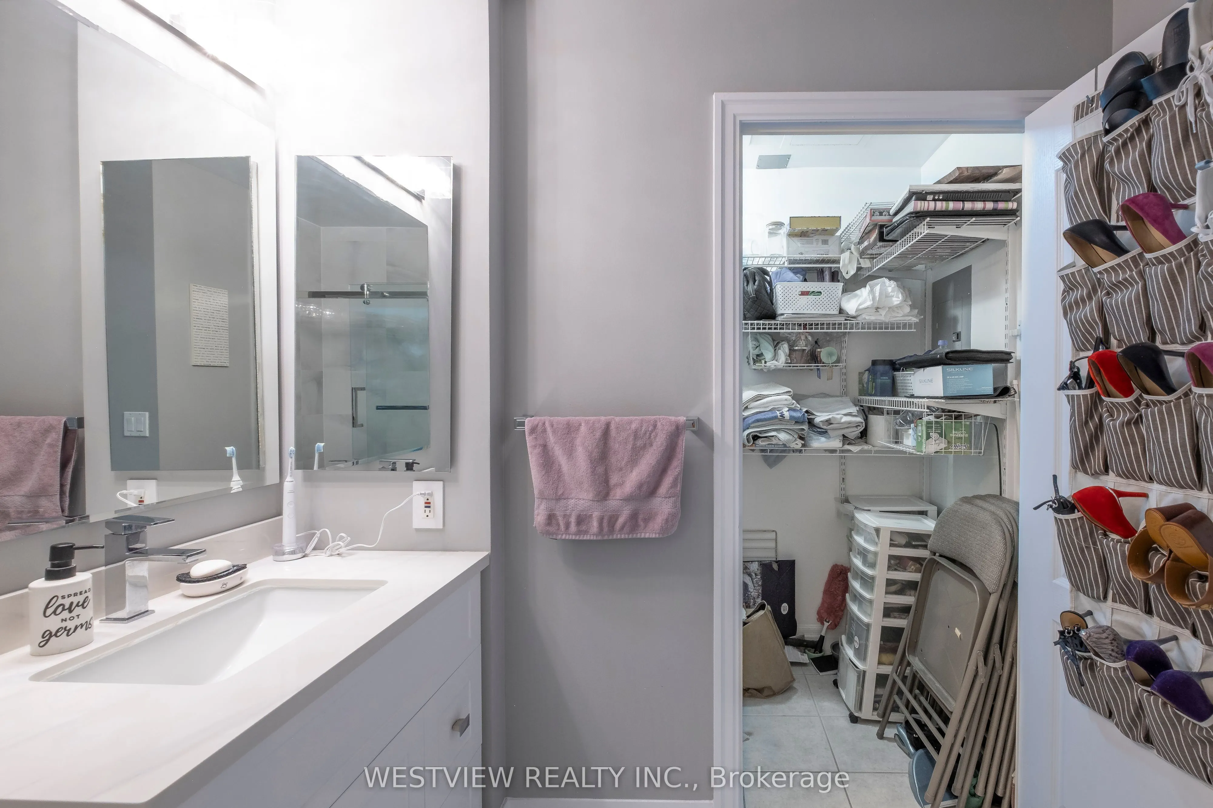 2119 Lake Shore Boulevard W, #413