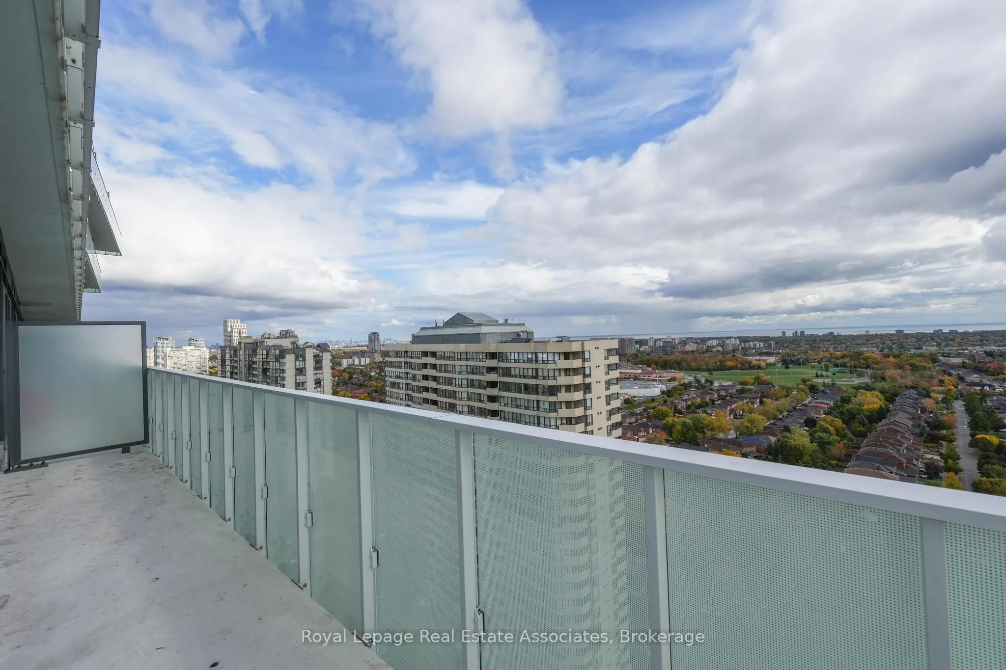 3883 Quartz Road, #1909