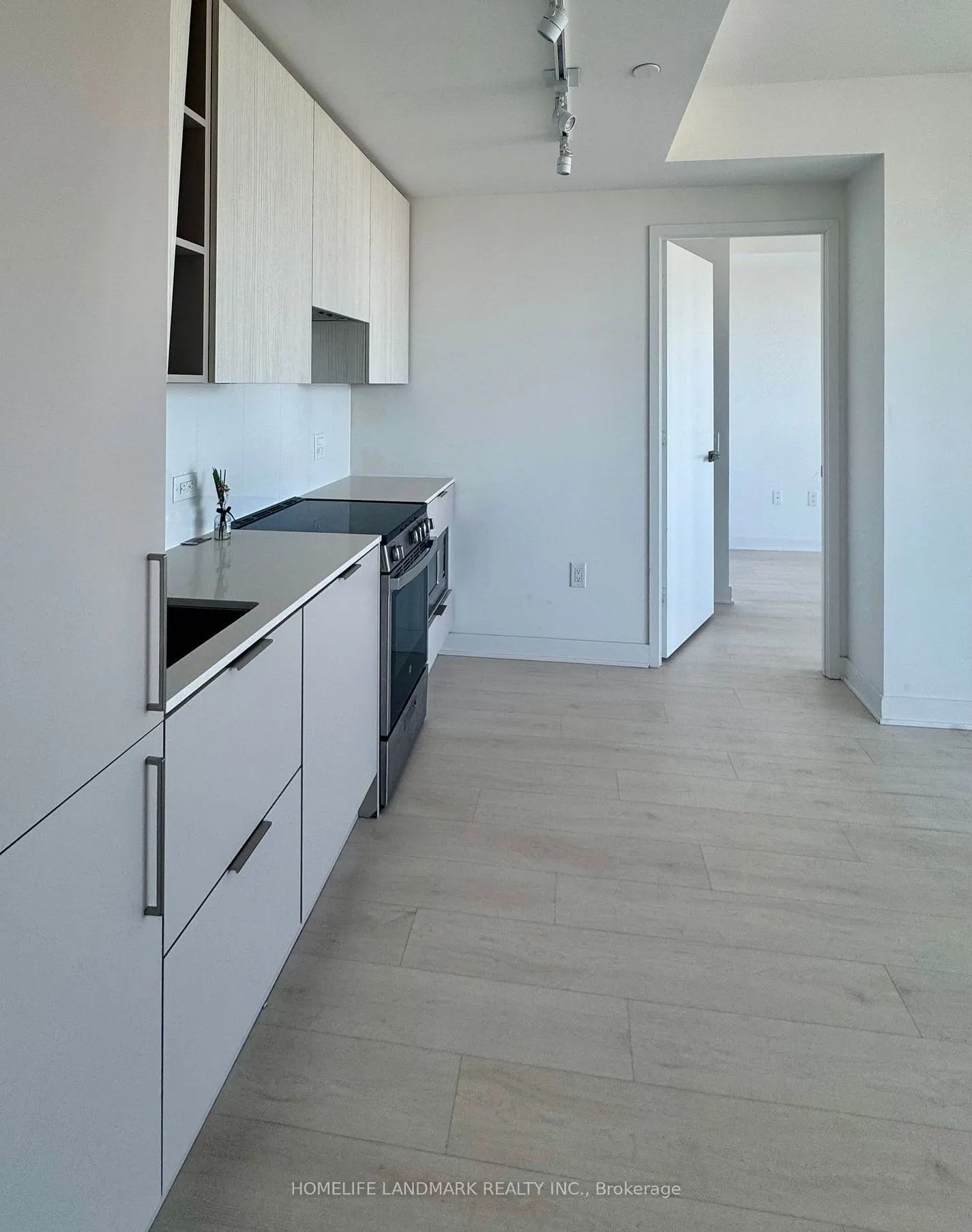 3900 Confederation Parkway, #5401