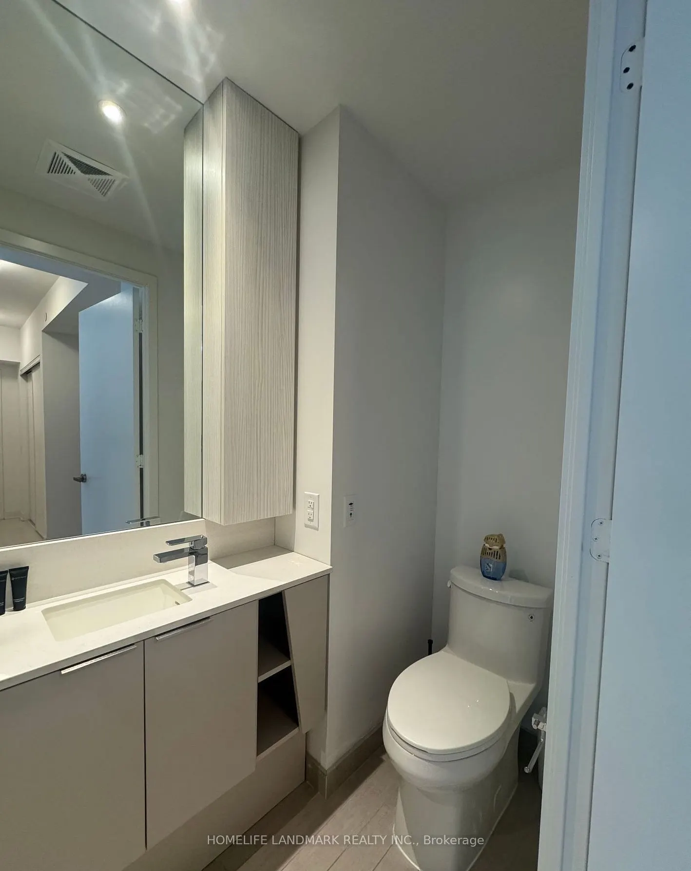 3900 Confederation Parkway, #5401