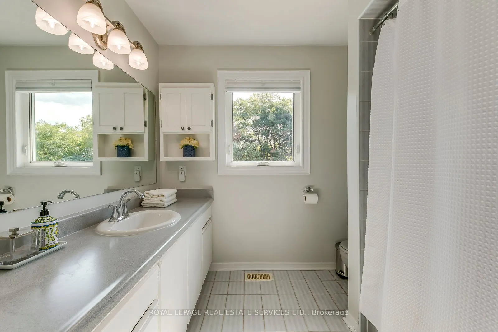 1366 Fieldcrest Lane