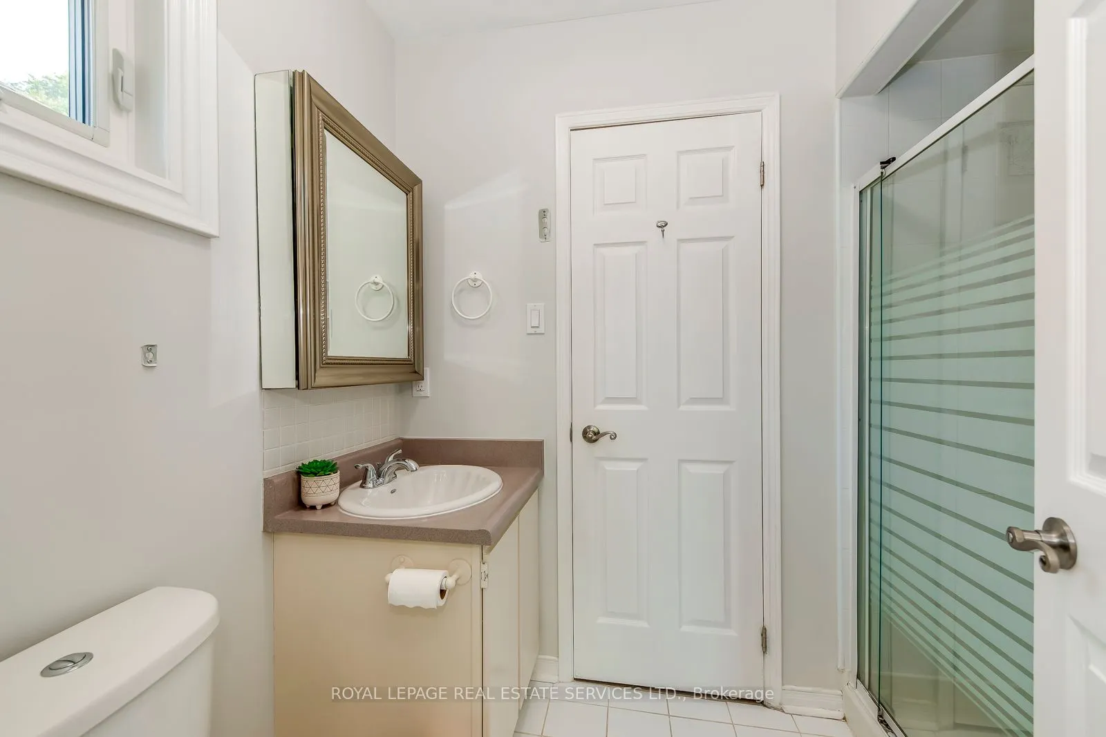 1366 Fieldcrest Lane