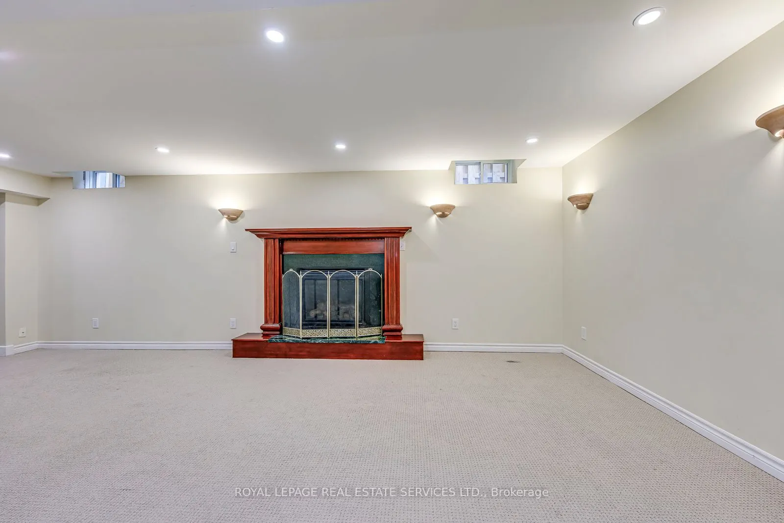 1366 Fieldcrest Lane