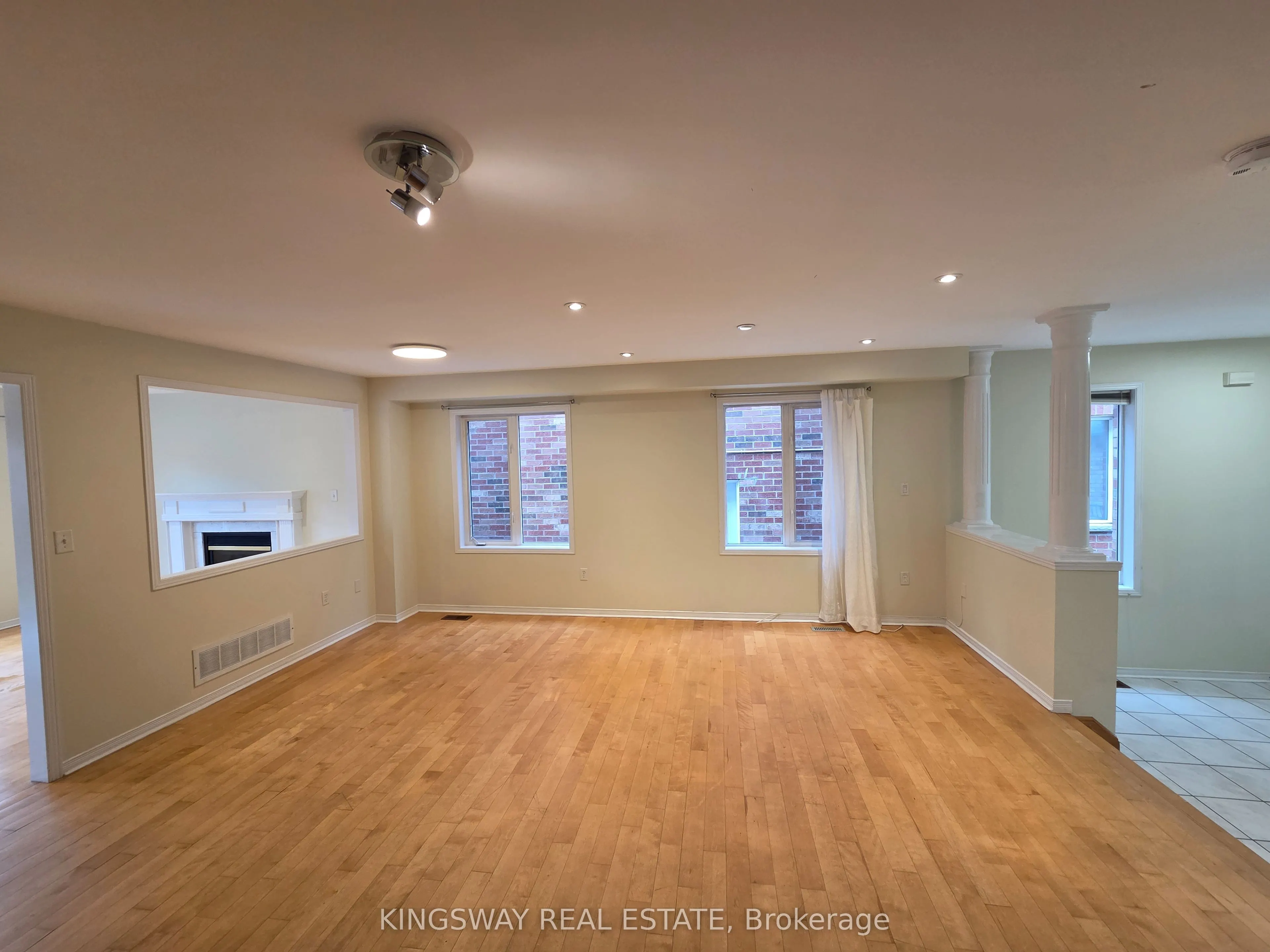 4859 Marble Arch Mews