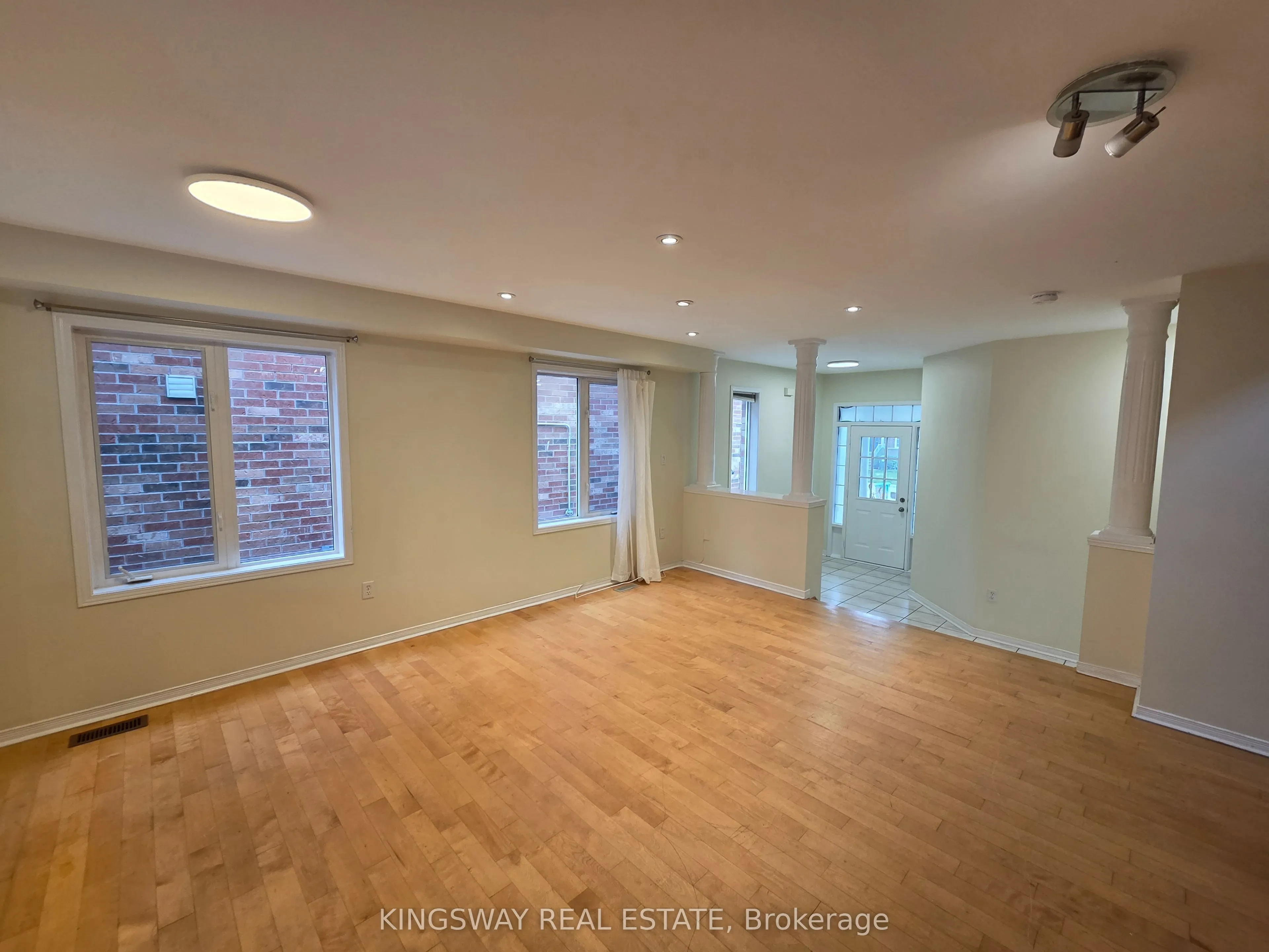 4859 Marble Arch Mews