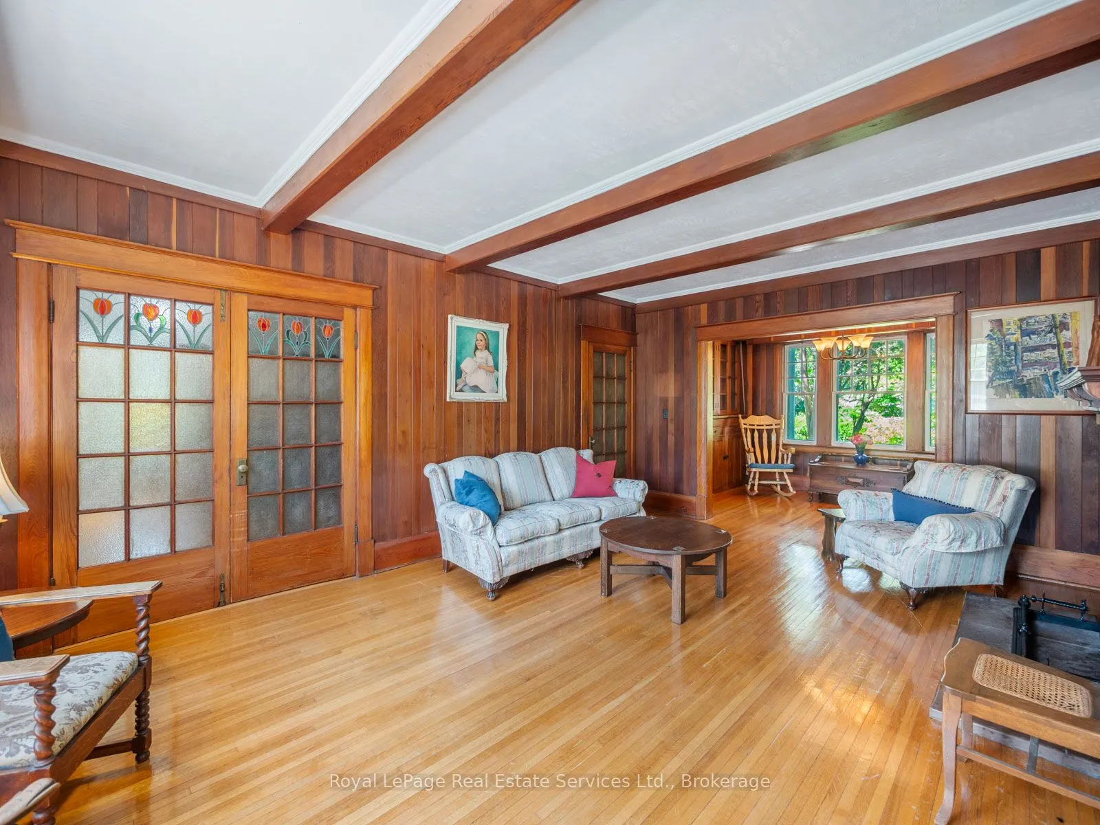 3175 Lakeshore Road W