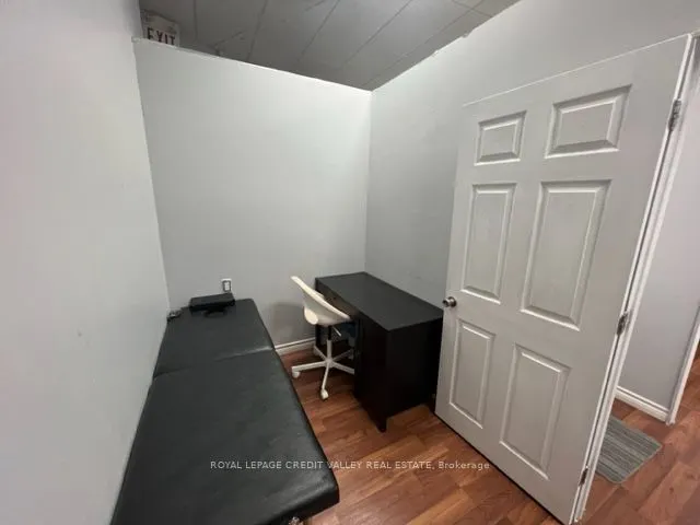 1625 Albion Road, #109