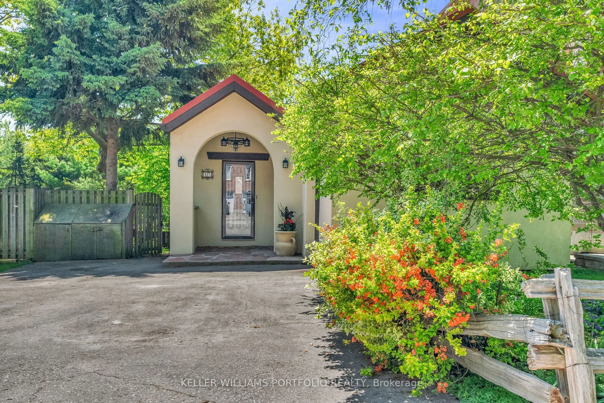 42 Forty First St Street