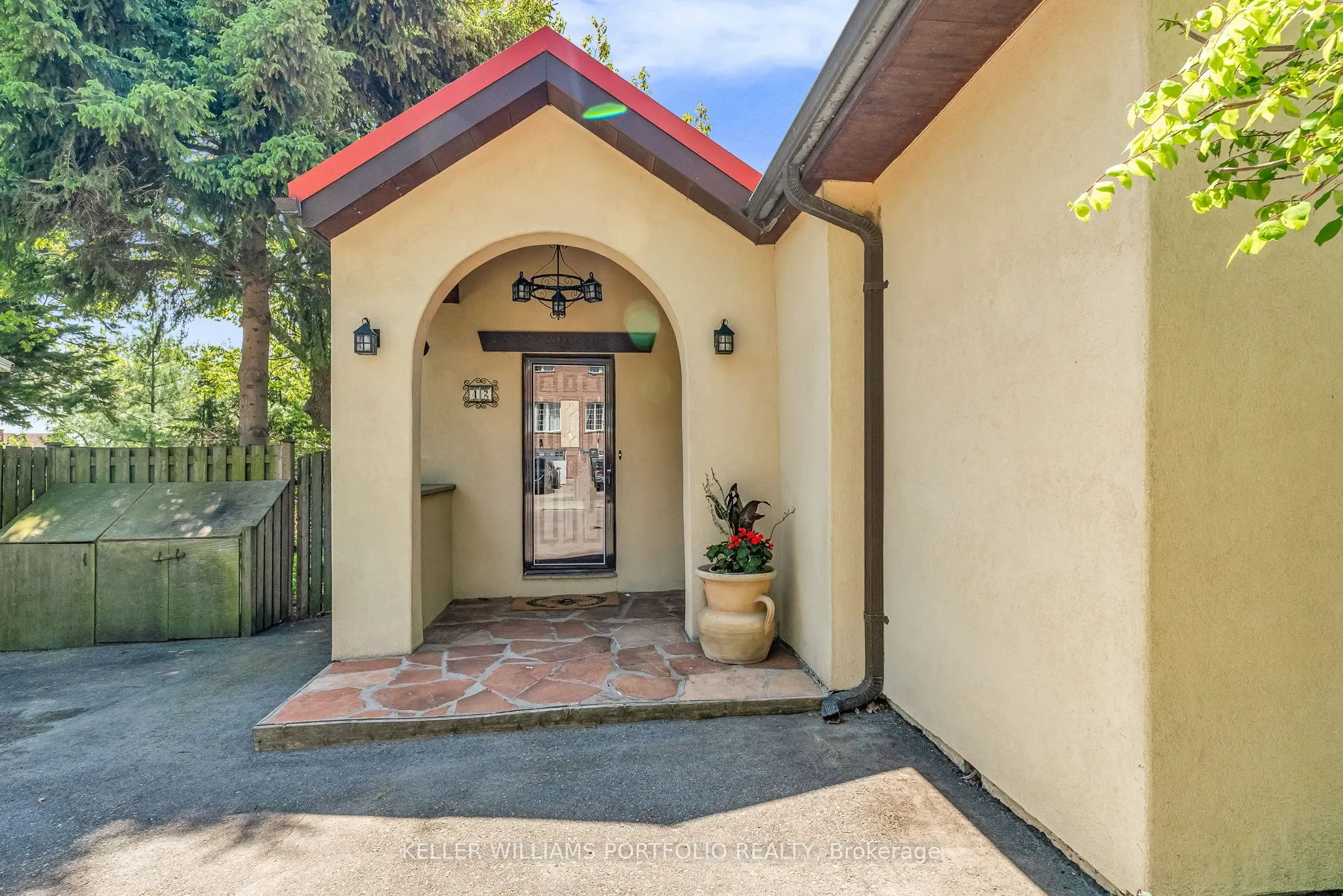 42 Forty First St Street