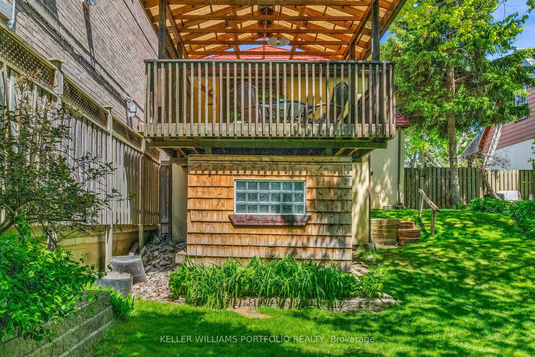 42 Forty First St Street