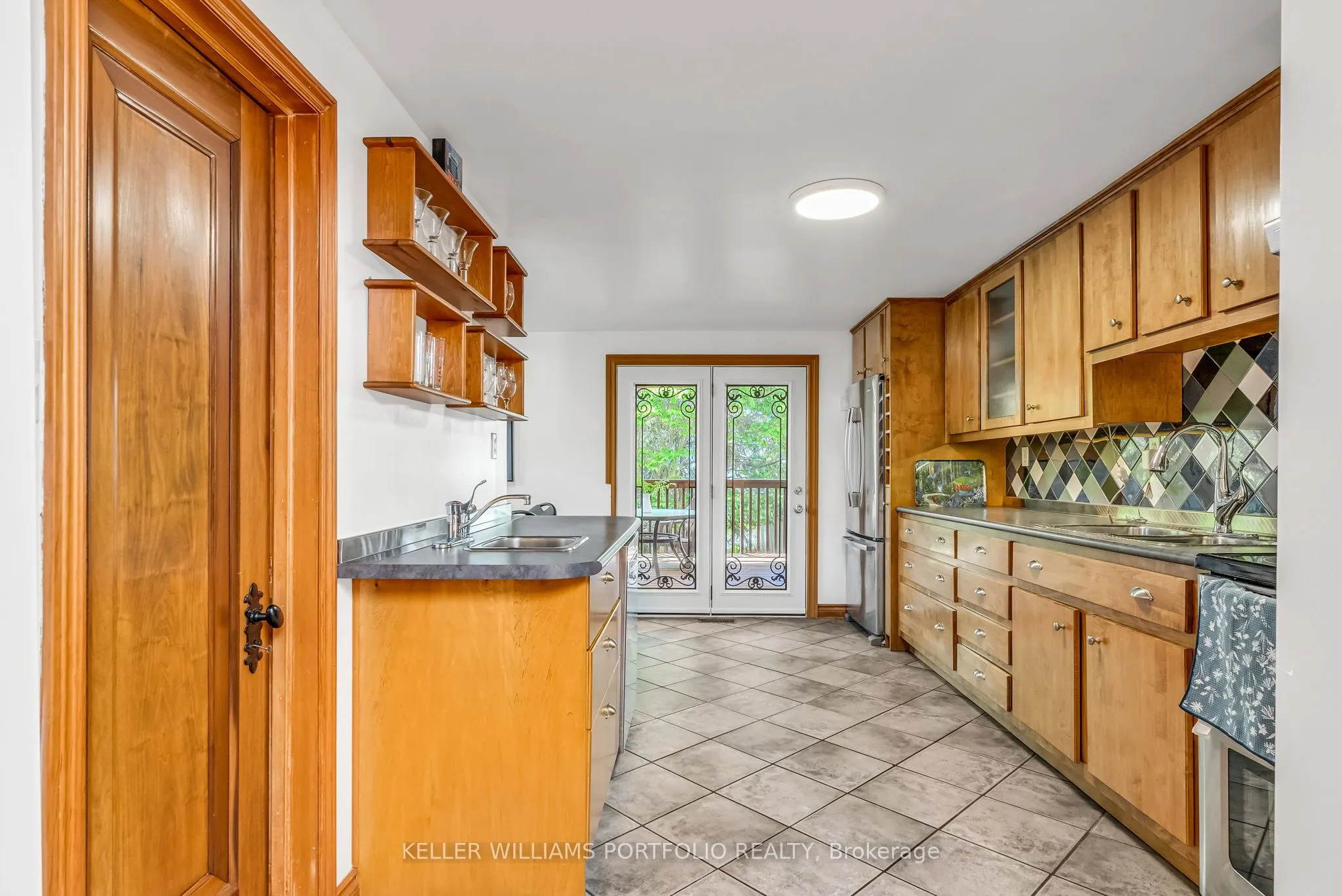 42 Forty First St Street