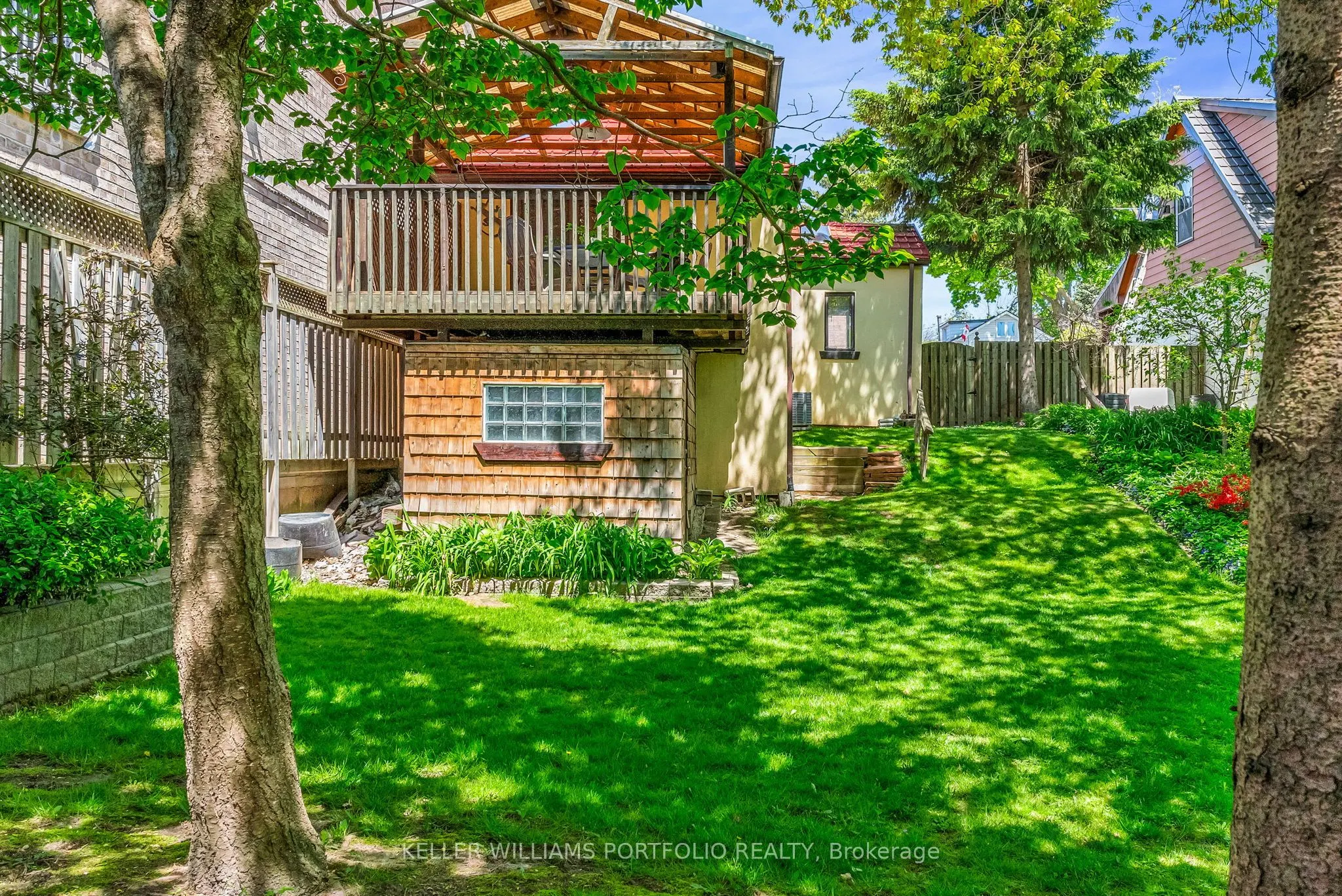 42 Forty First St Street