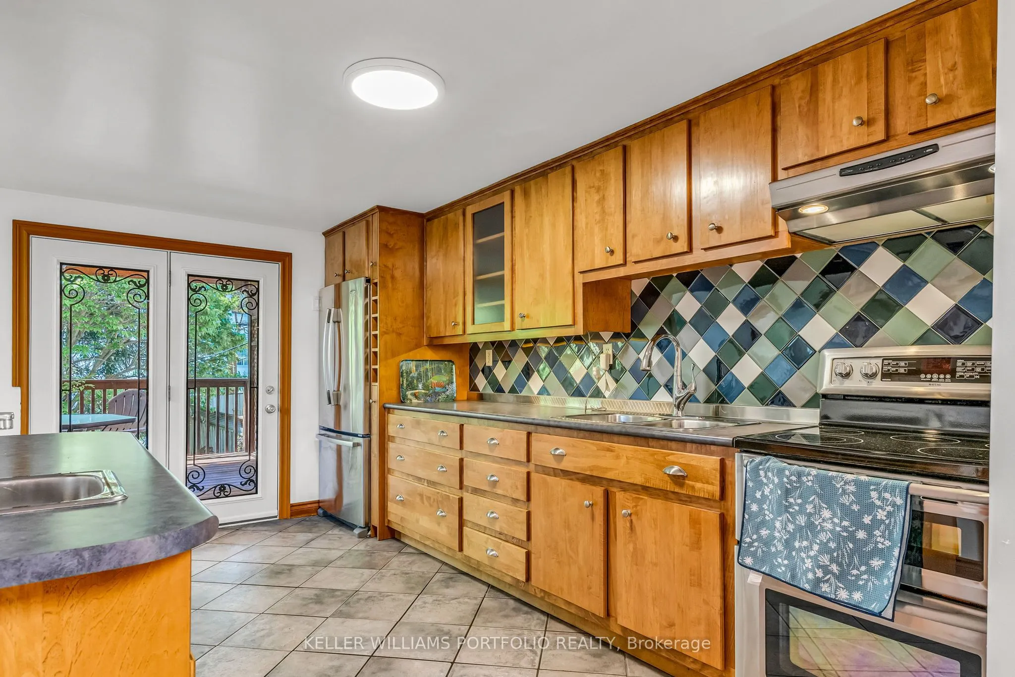 42 Forty First St Street