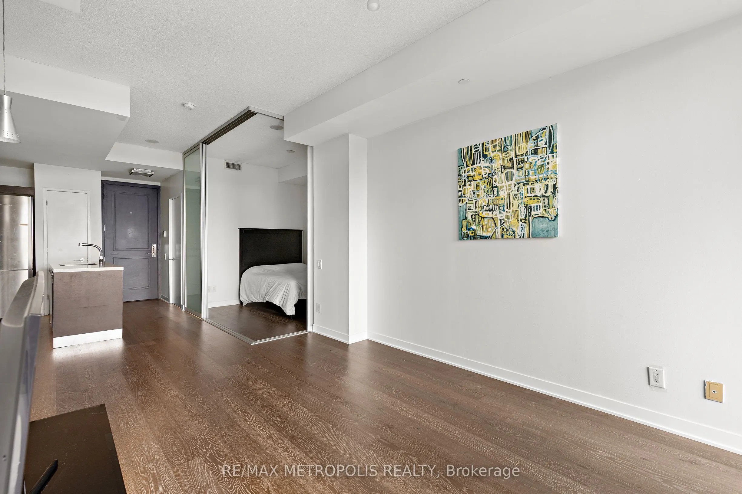 88 Park Lawn Road, #302