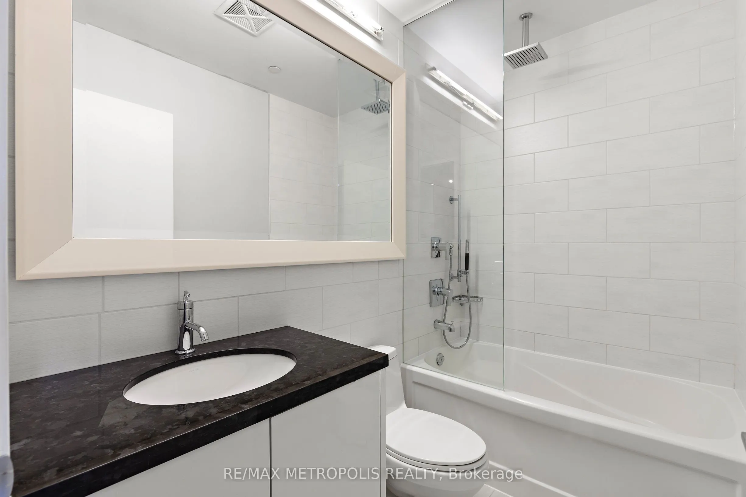 88 Park Lawn Road, #302