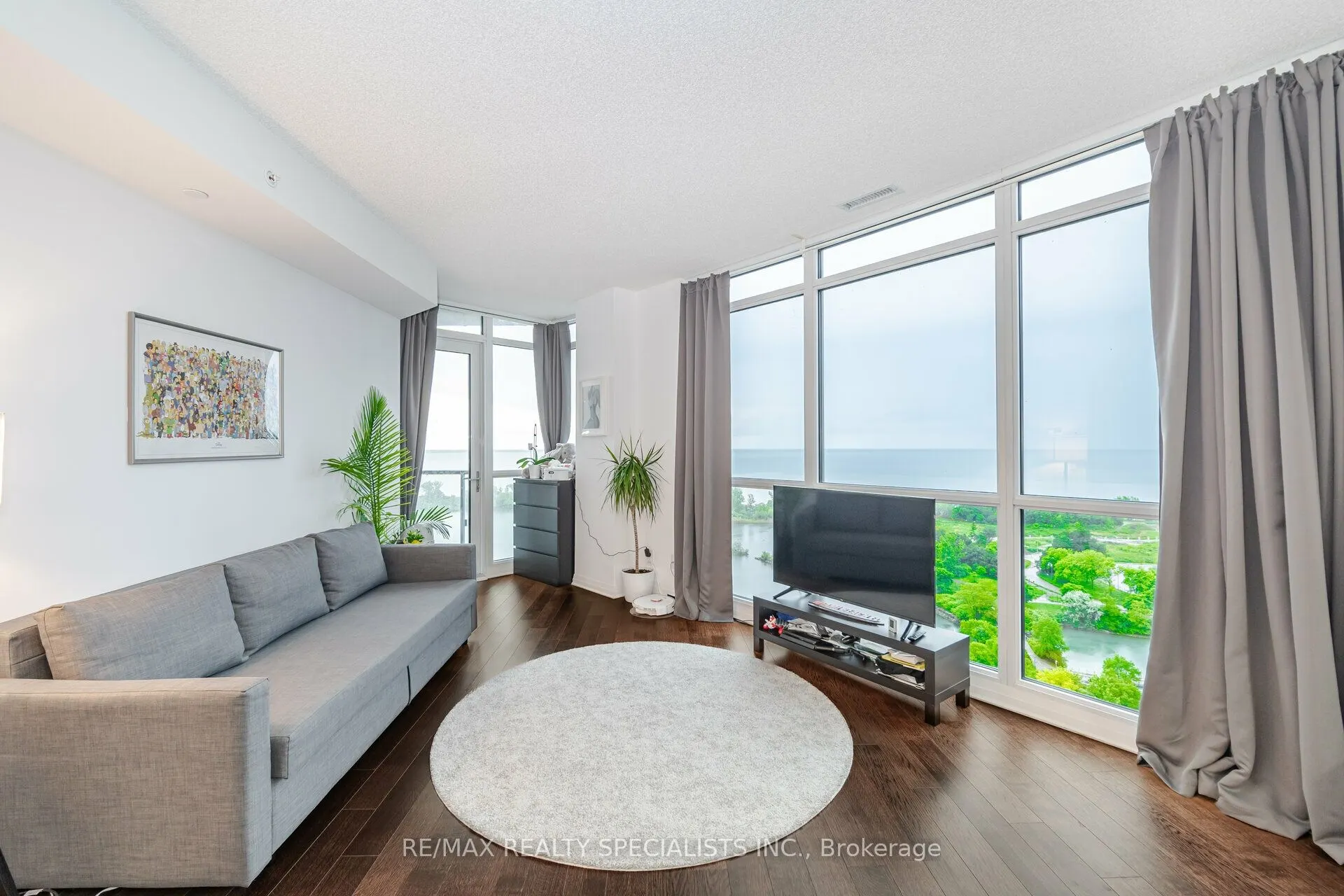 59 Annie Craig Drive, #1604