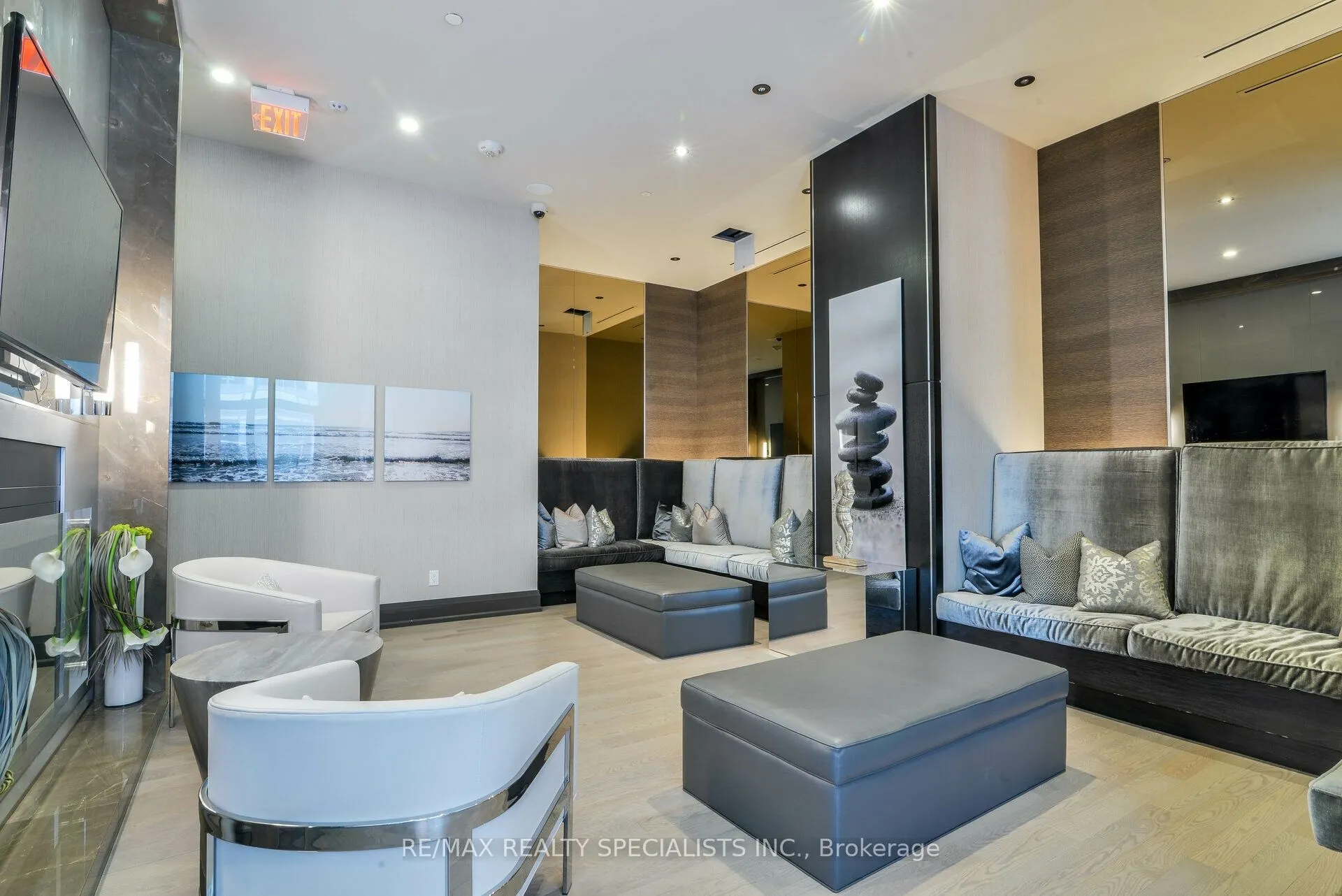 59 Annie Craig Drive, #1604