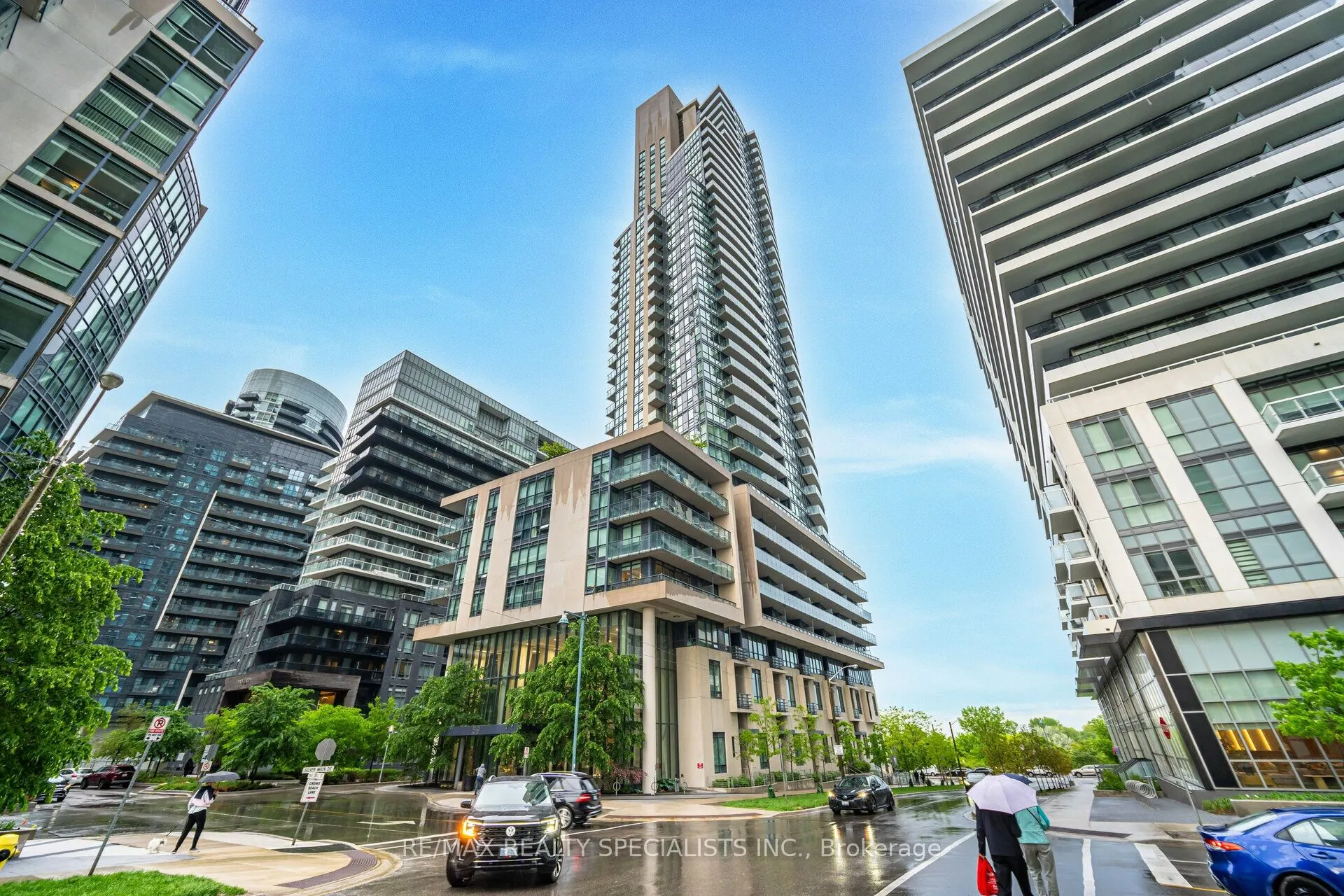 59 Annie Craig Drive, #1604