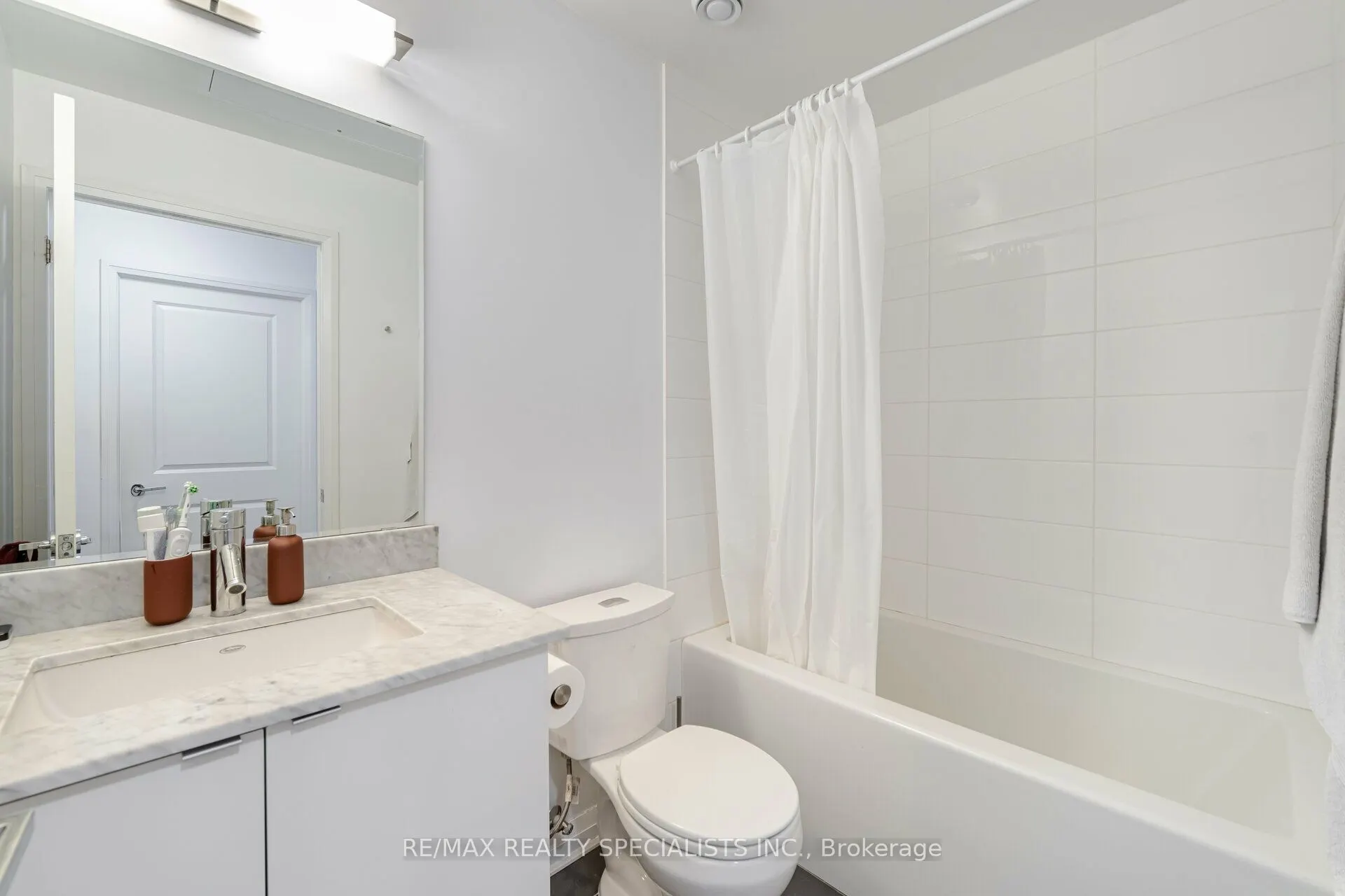 59 Annie Craig Drive, #1604