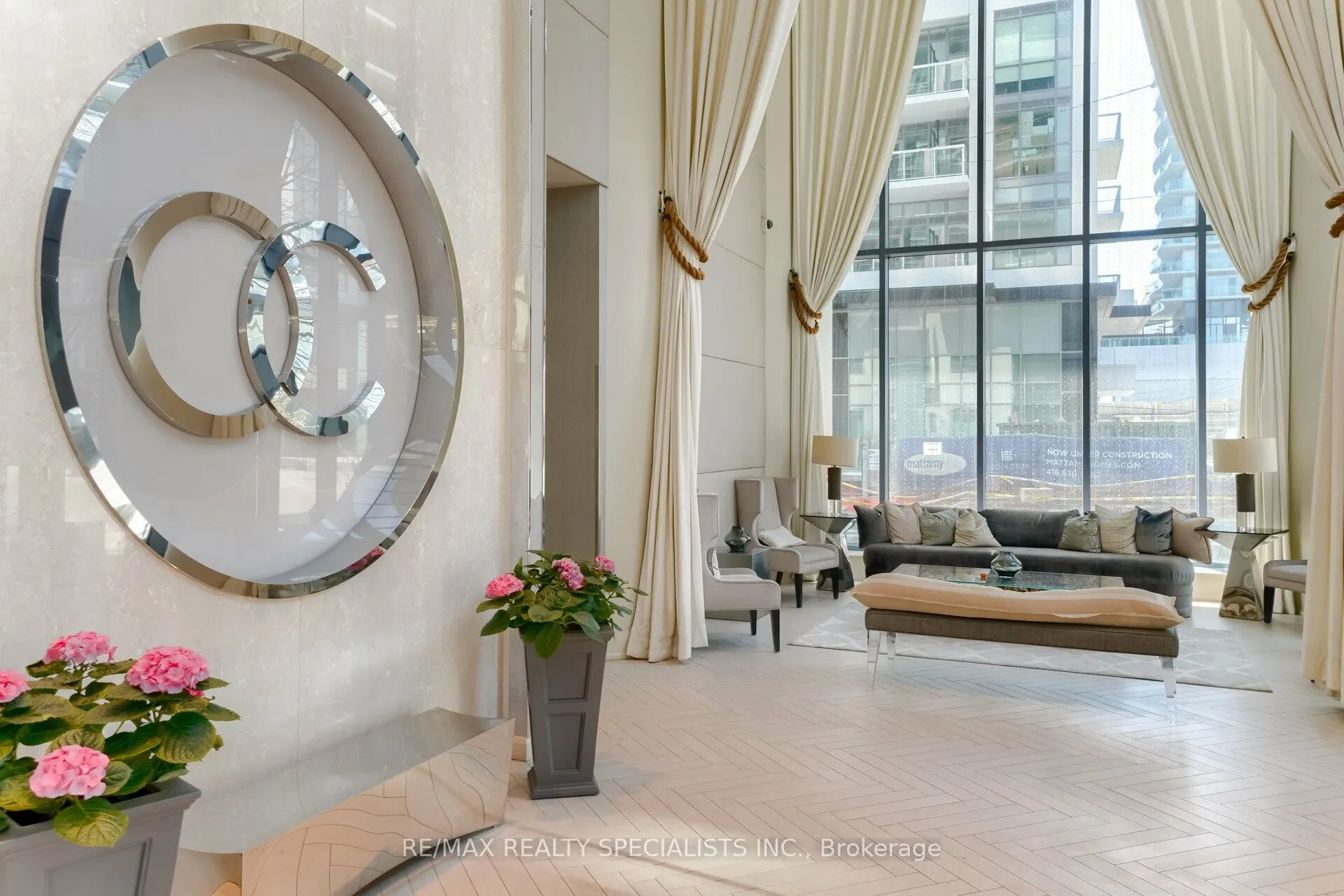 59 Annie Craig Drive, #1604