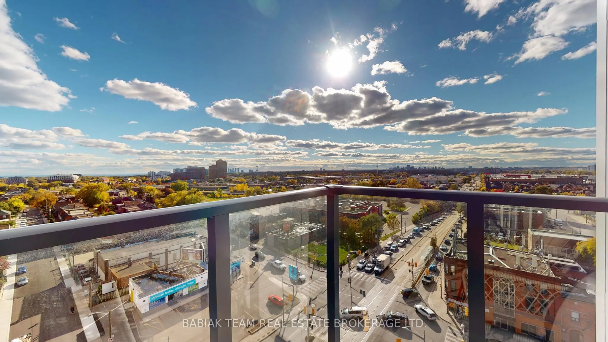 1808 St Clair Avenue W, #1009