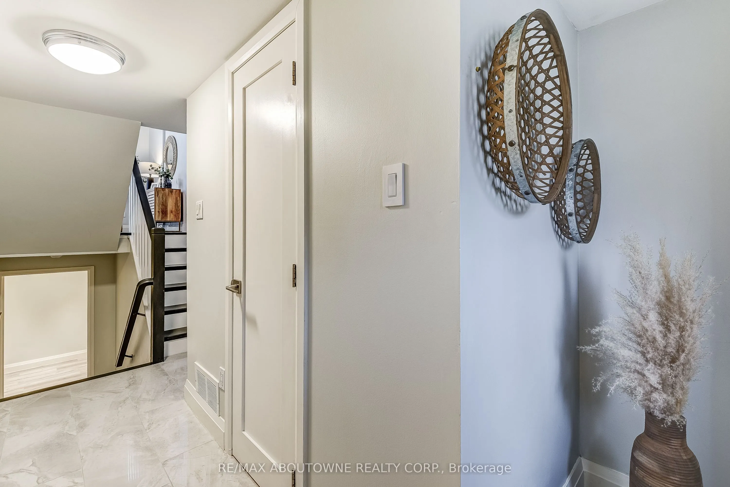 2 Bradbrook Road, #6