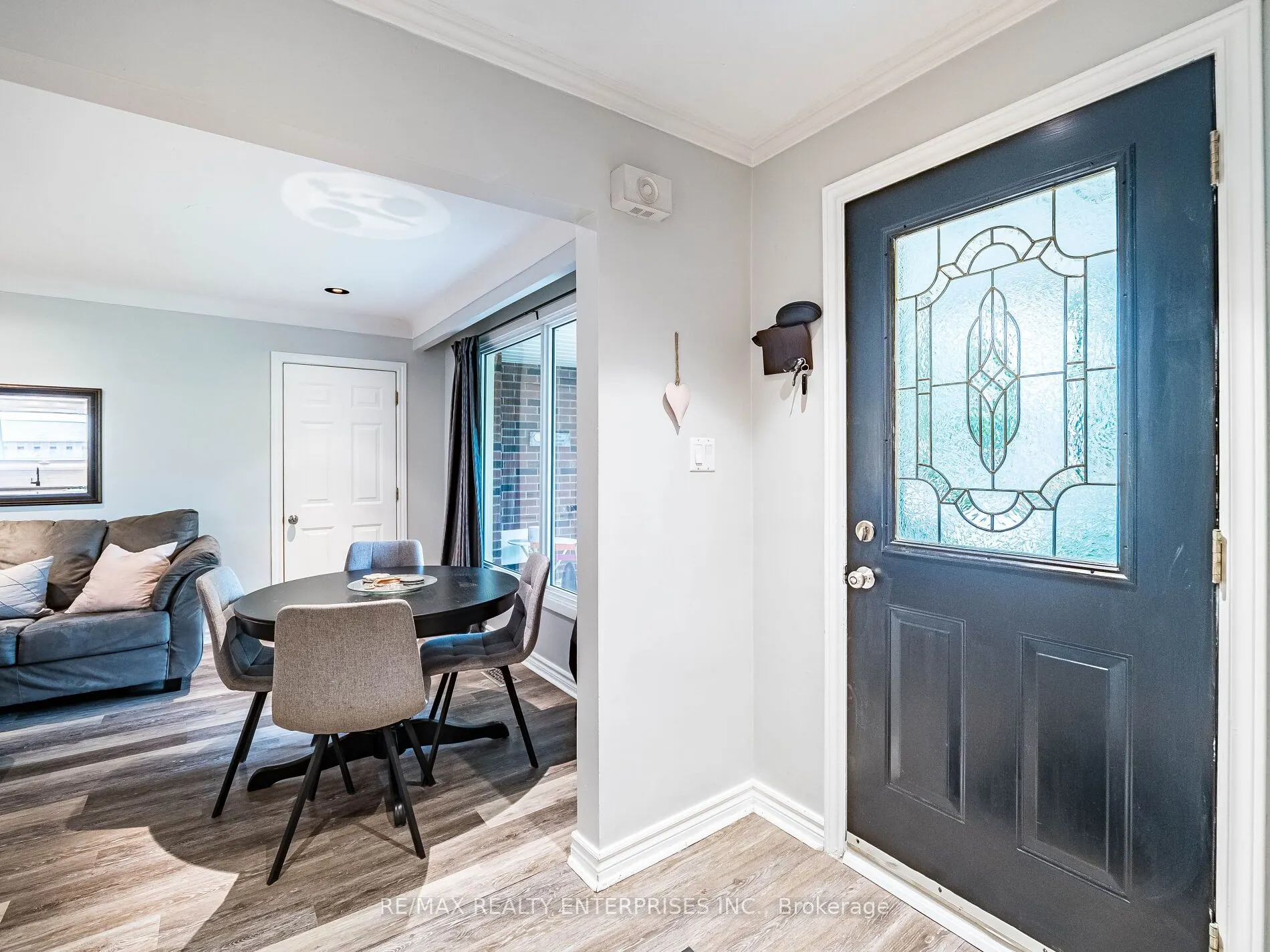 637 Artreva Crescent