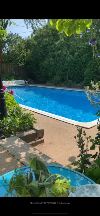 637 Artreva Crescent