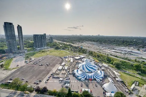 56 Annie Craig Drive, #3105