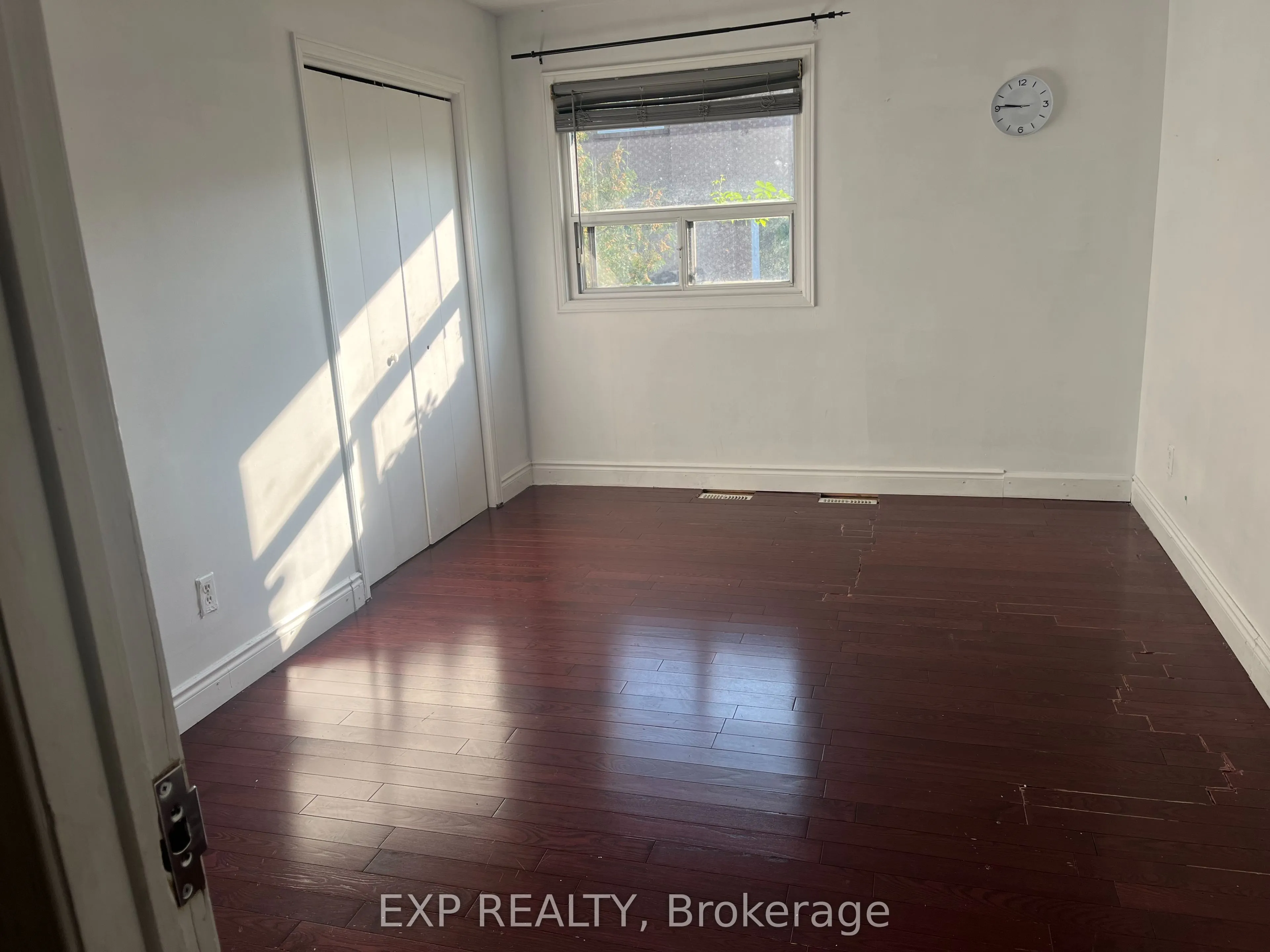 3215 Parkerhill Road