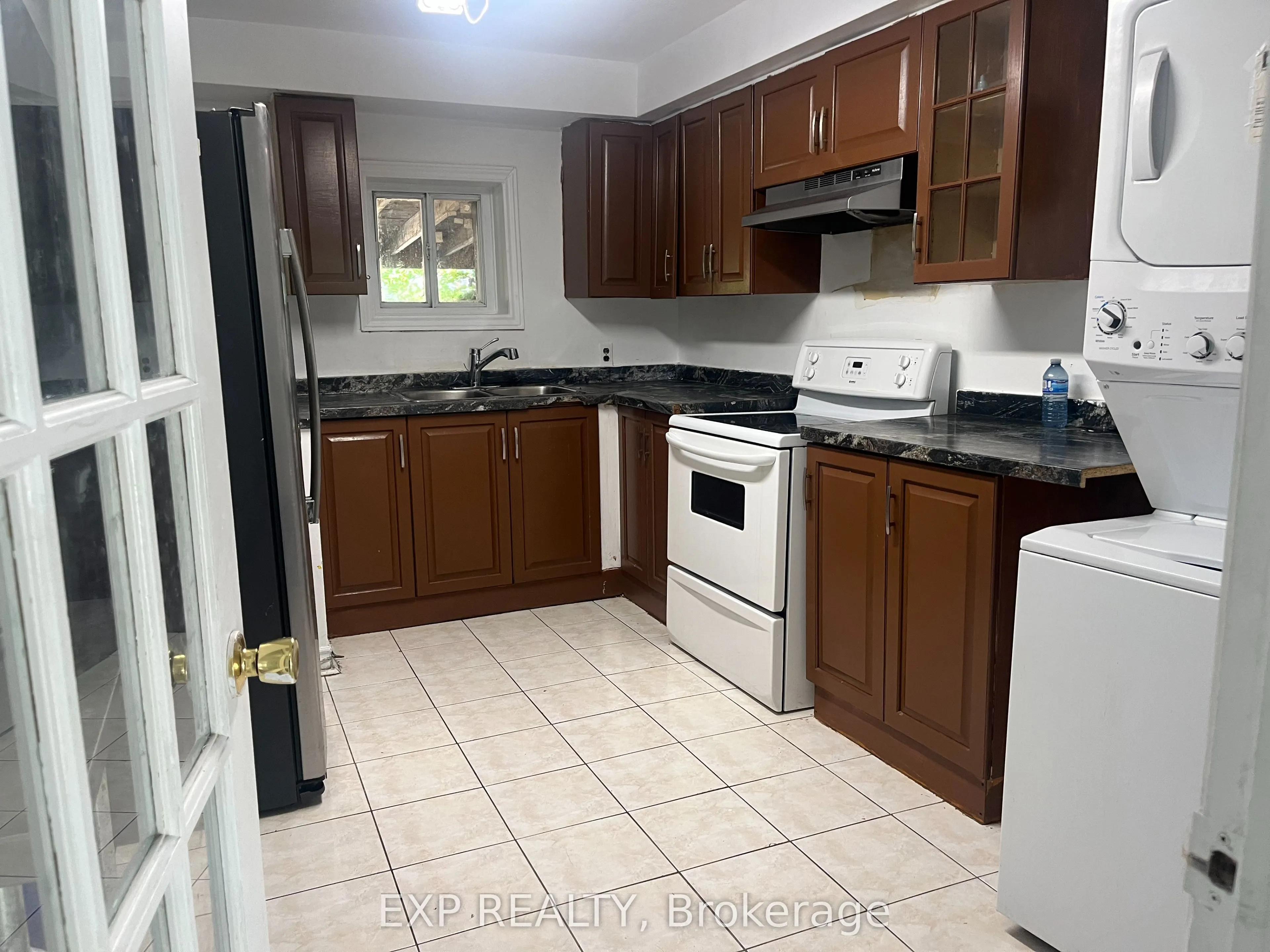 3215 Parkerhill Road