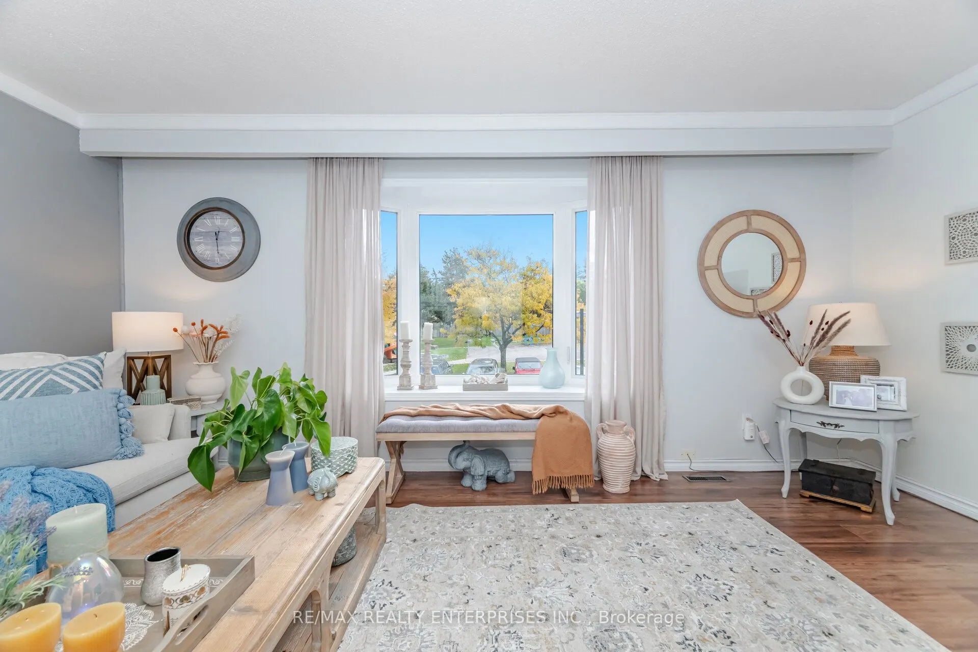 371 Bronte Street S, #110