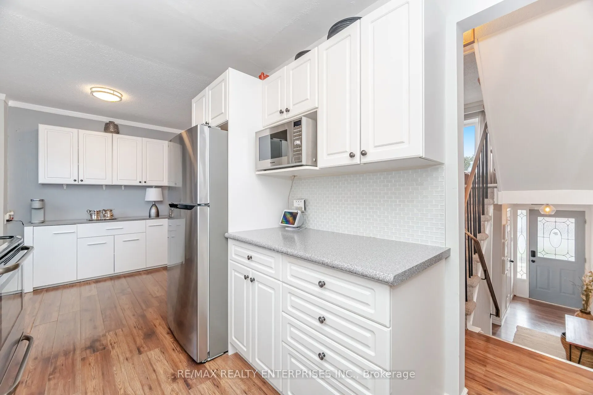 371 Bronte Street S, #110