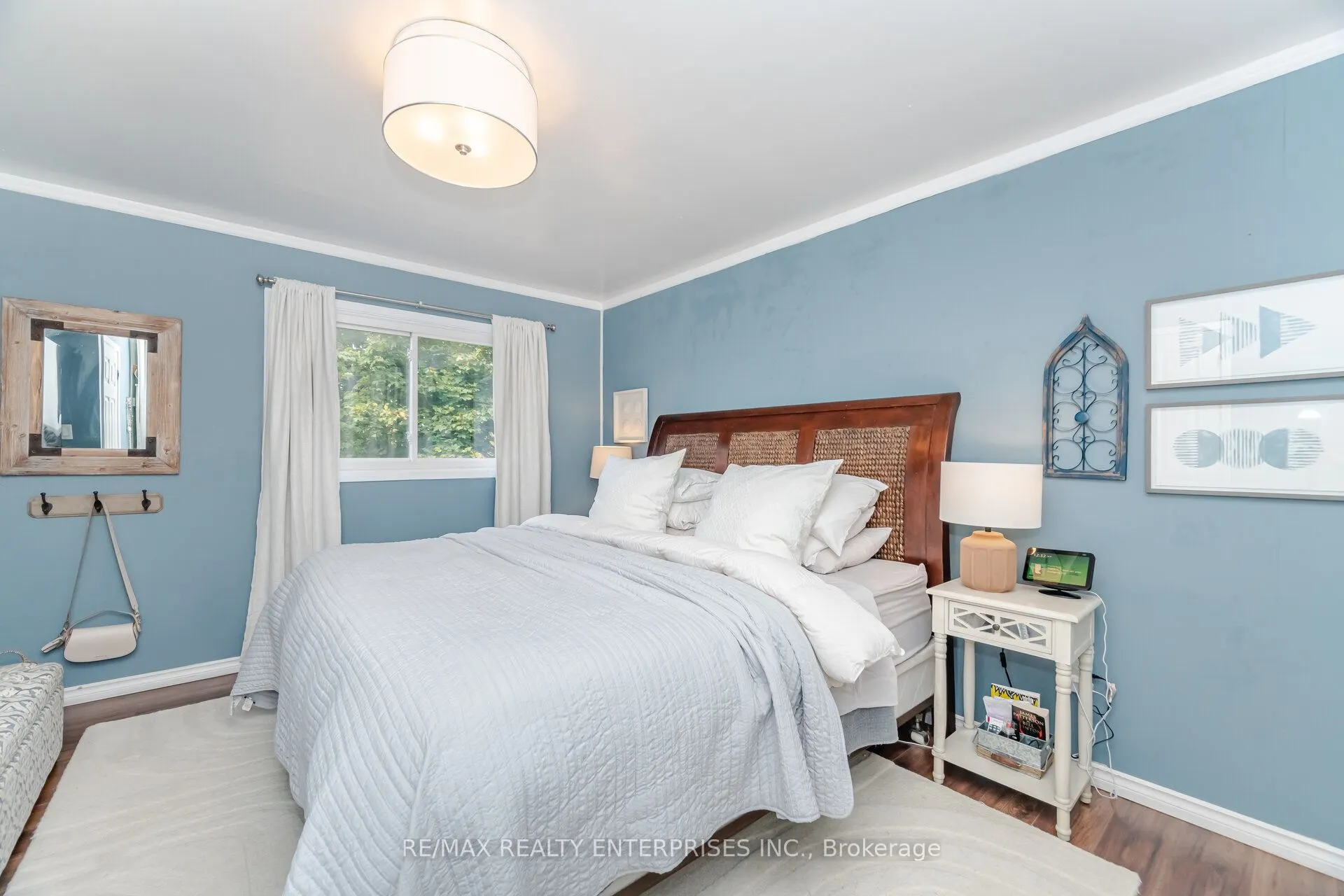 371 Bronte Street S, #110