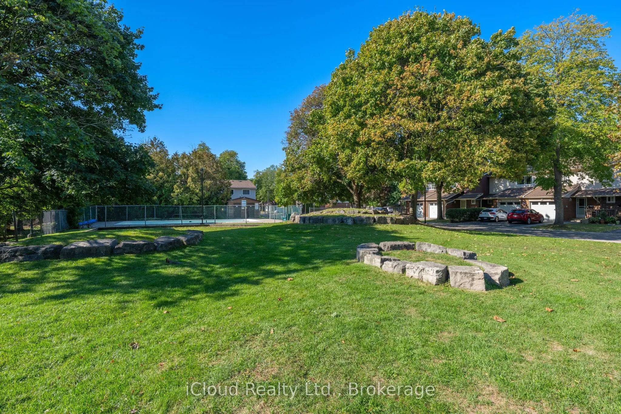 5061 Pinedale Avenue, #101